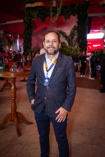 LUCIANO REZENDE NUNES