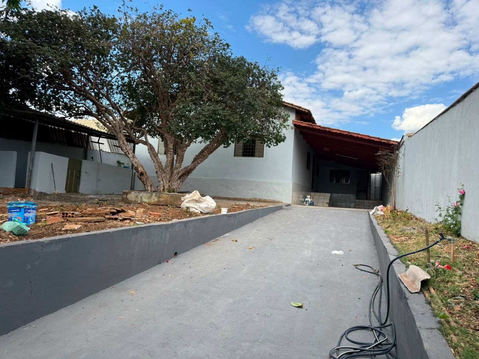 Casa no Jardim América  04 quartos – Espaço, Conforto e Excelente