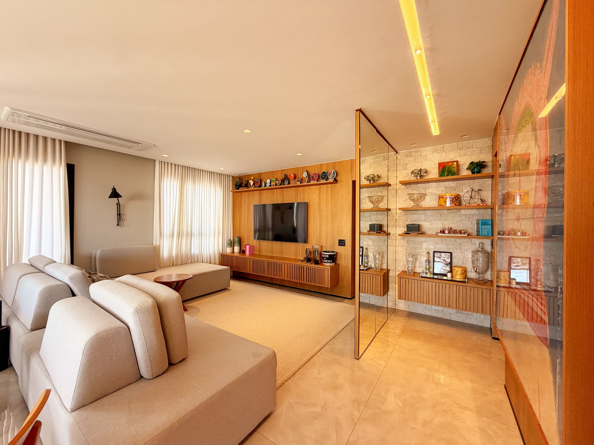 Apartamento de alto padrão com 3 suítes no Setor Marista