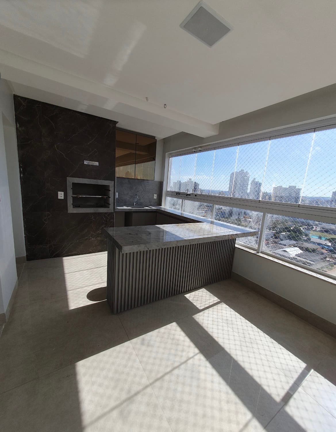 Apartamento à venda com 3 Suítes no Setor Bueno