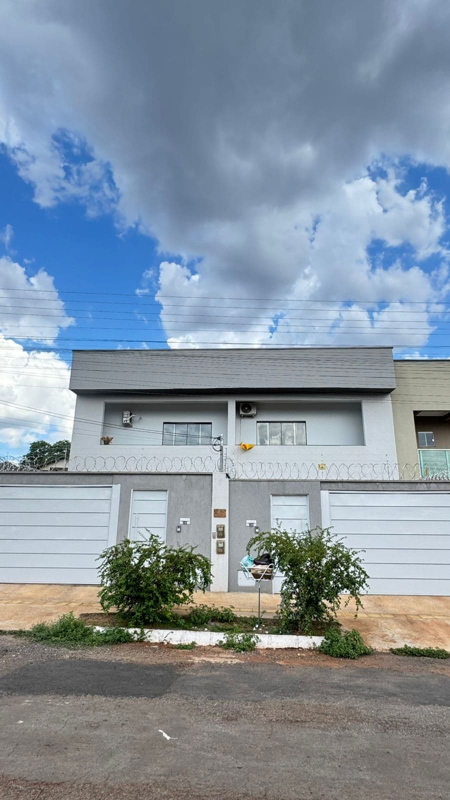 Sobrado no setor Alice Barbosa
