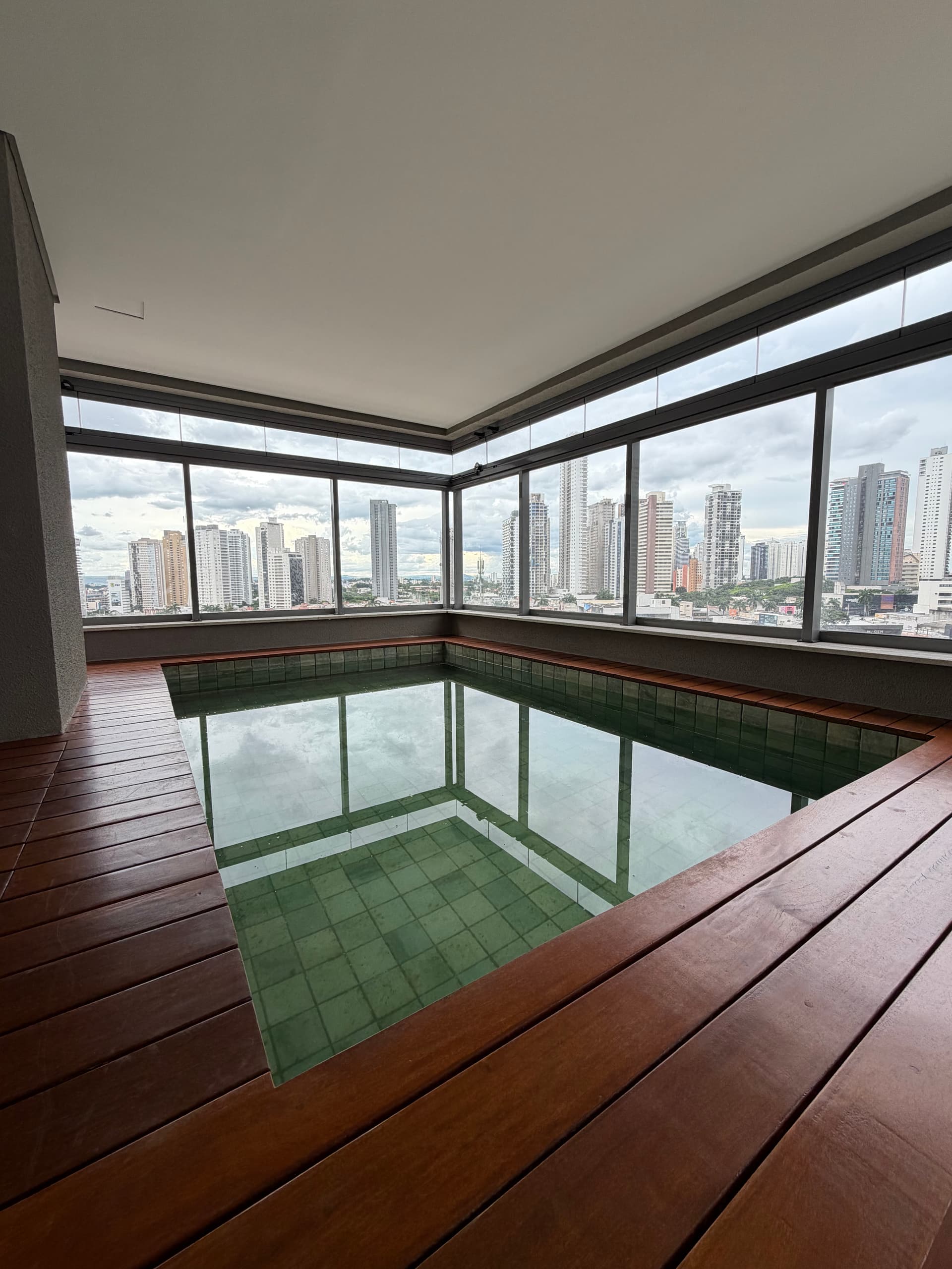 Apartamento Penthouse com 4 suítes à venda no Setor Marista