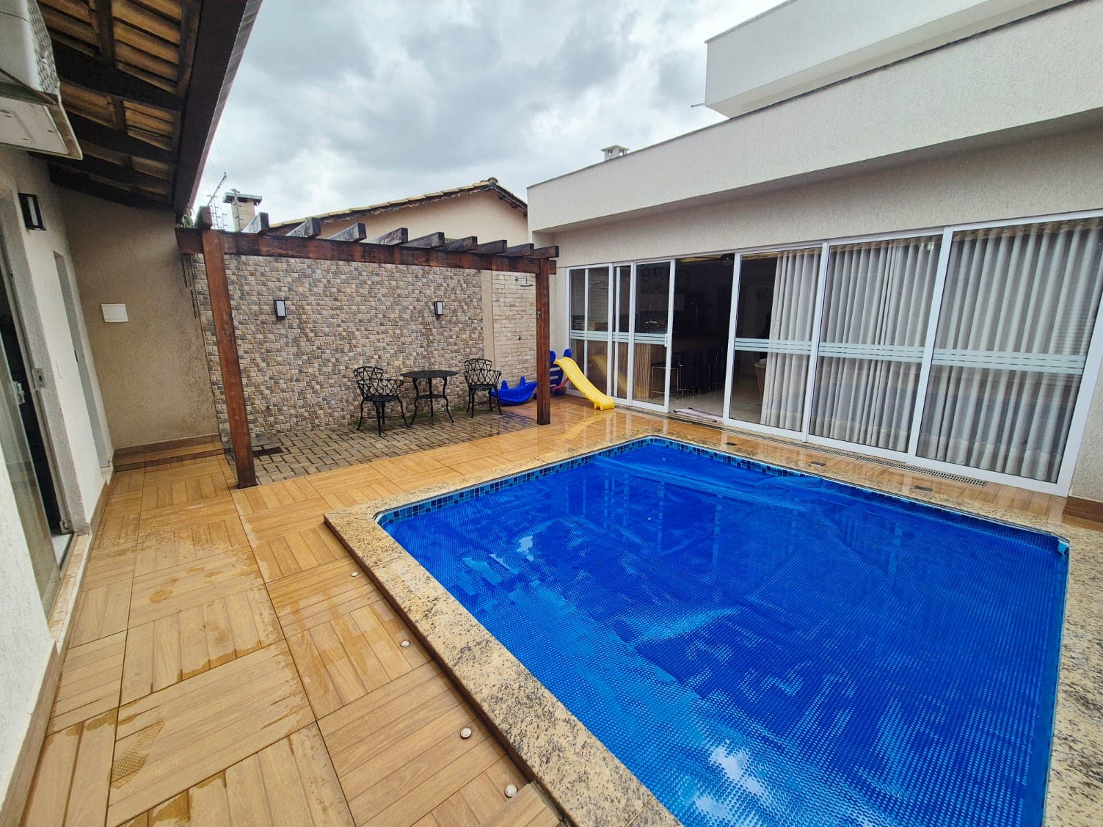 Casa Condominio Village Machado 1