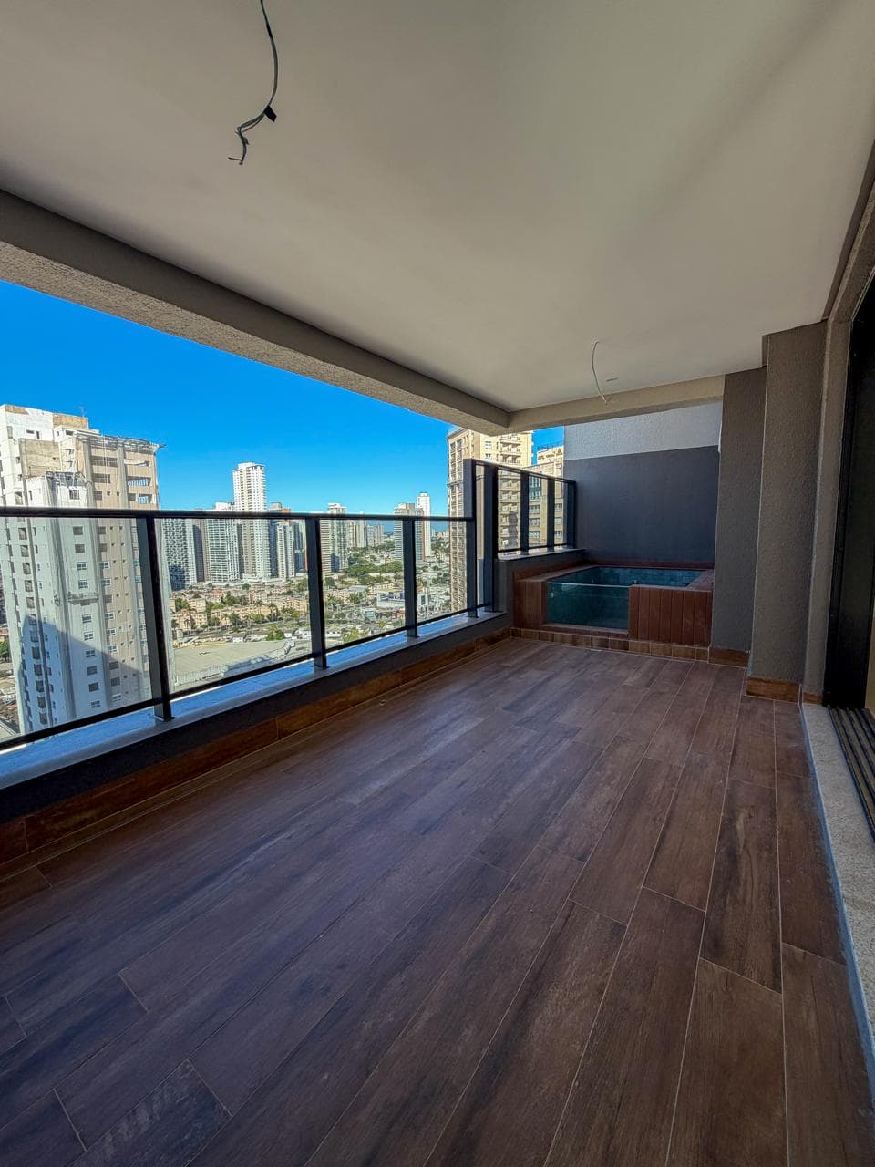 ATMOS CITY DESIGN | 215m2 | Piscina Privativa | 3 Suítes | St Marista