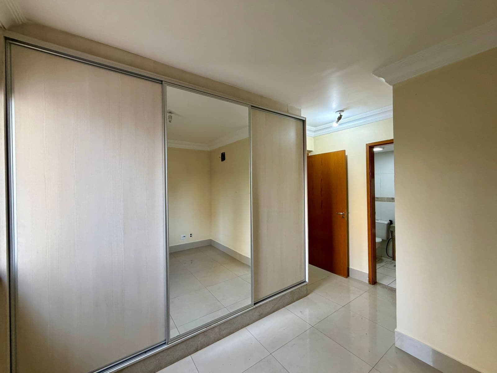 APARTAMENTO RES. DILCE RIBEIRO COD. 272225