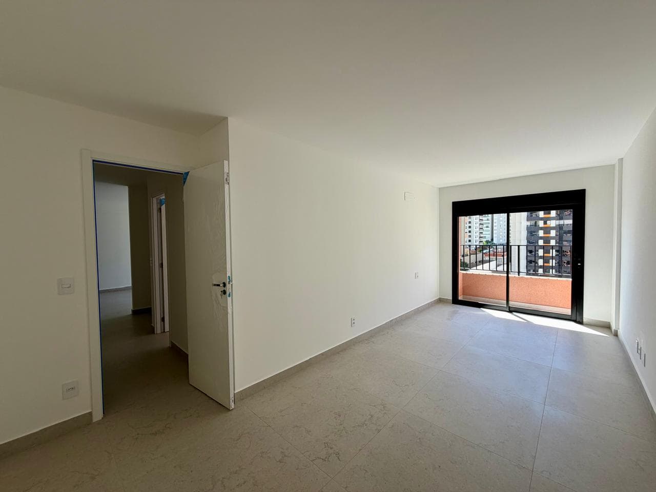 APARTAMENTO - FR BUENO MUNICIPAL COD. 272088