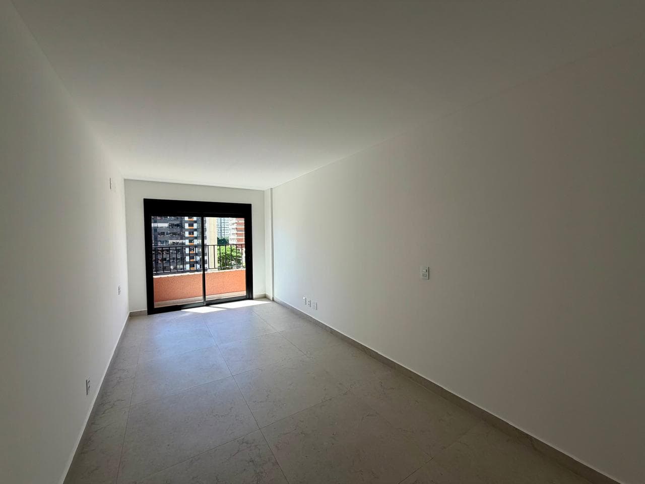 APARTAMENTO - FR BUENO MUNICIPAL COD. 272088