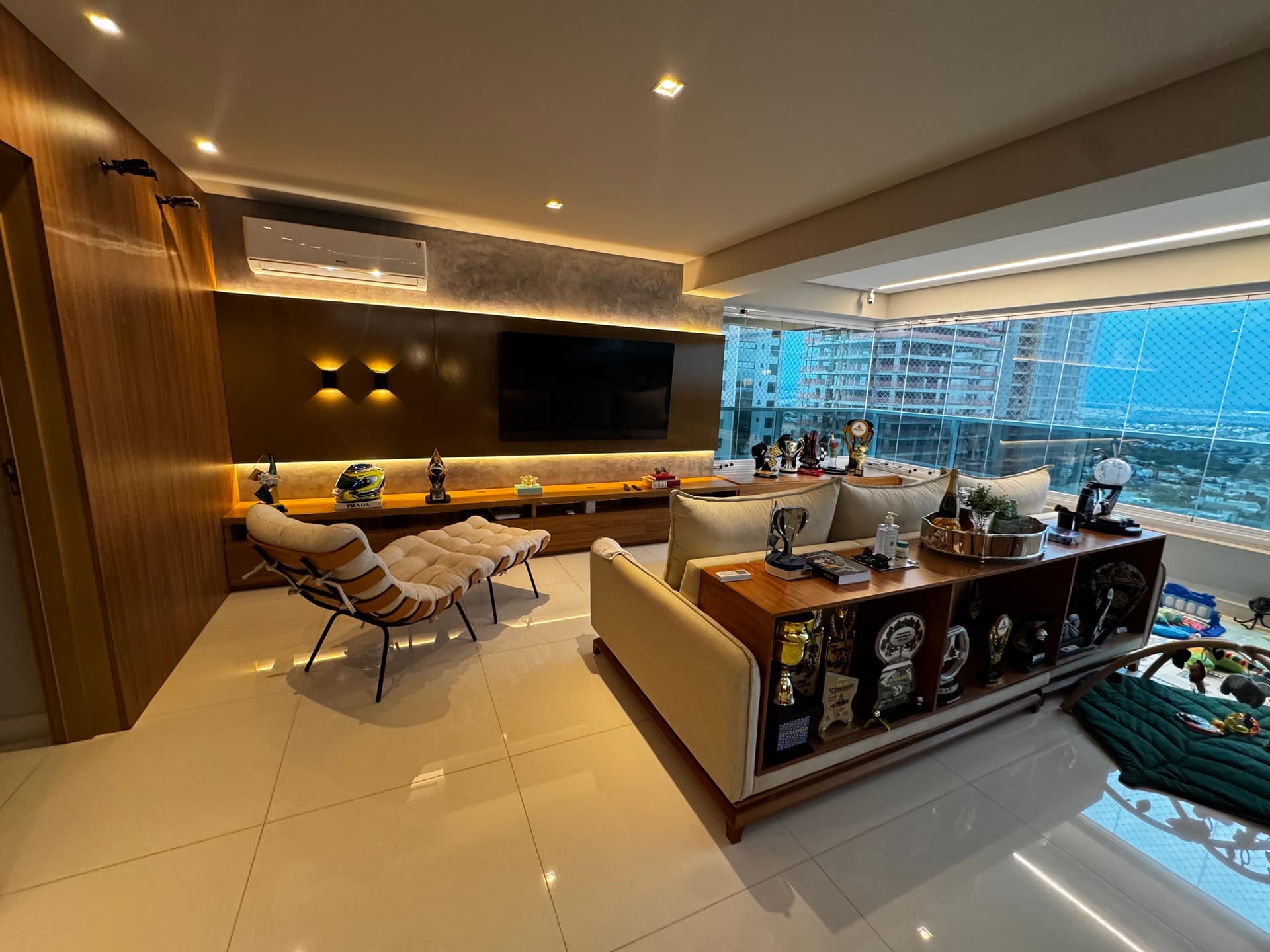 Apartamento à venda 3 suítes plenas no Parque da Tijuca Europark