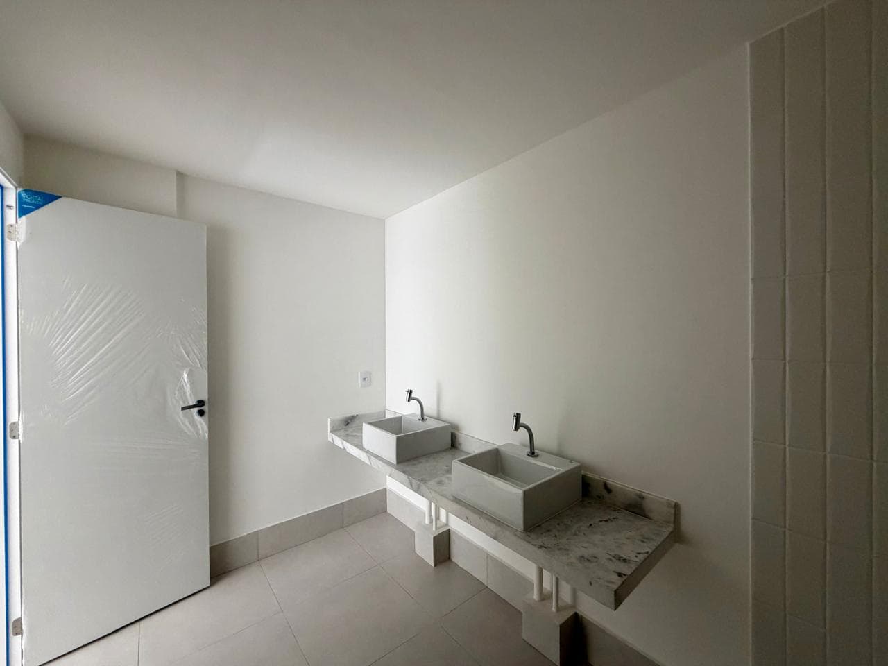 APARTAMENTO - FR BUENO MUNICIPAL COD. 272088