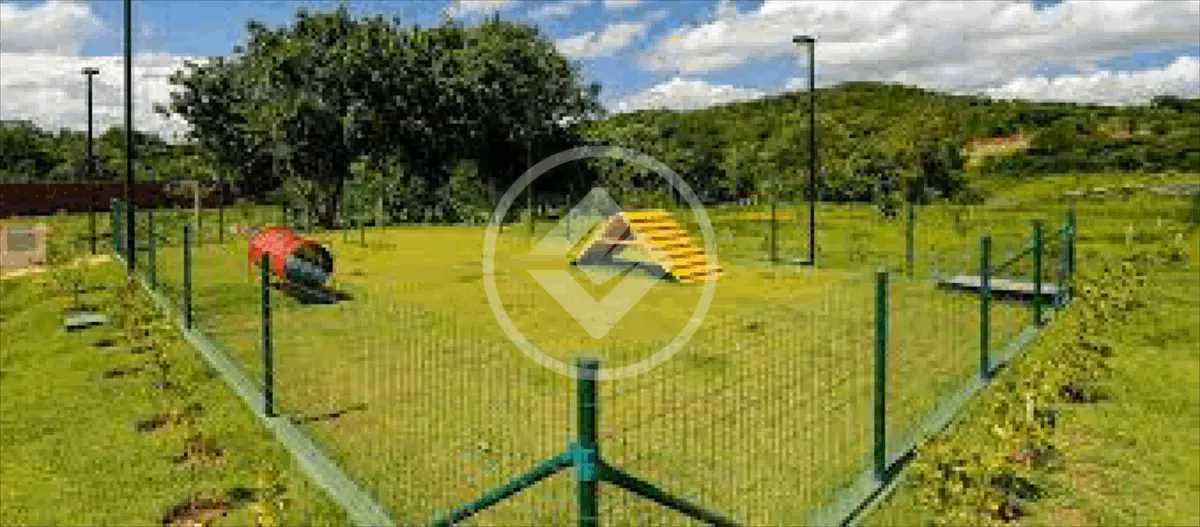 Terreno em condomínio - Jardins Porto codigo: 23418
