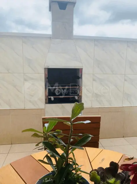 Casa sobrado com 1 suíte à venda no Residencial Morumbi