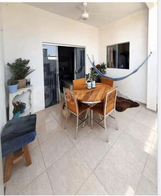 Casa sobrado com 1 suíte à venda no Residencial Morumbi