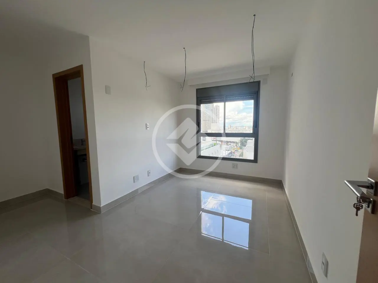 Apartamento Opus Penthouses 226m2 codigo: 100522