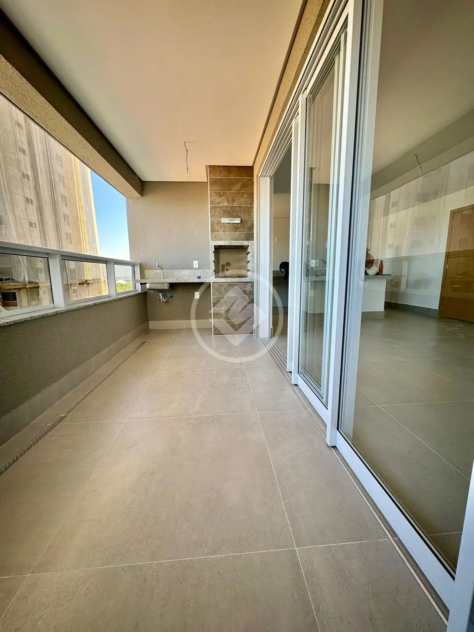 Apartamento à venda com 3 suítes no Park Lozandes codigo: 114023