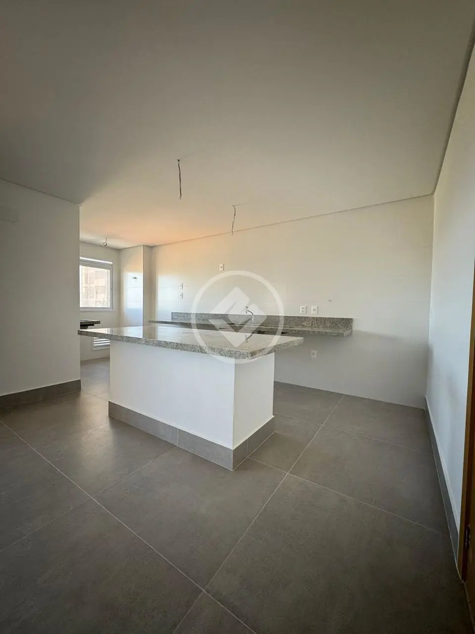 Apartamento à venda com 3 suítes no Park Lozandes codigo: 114023