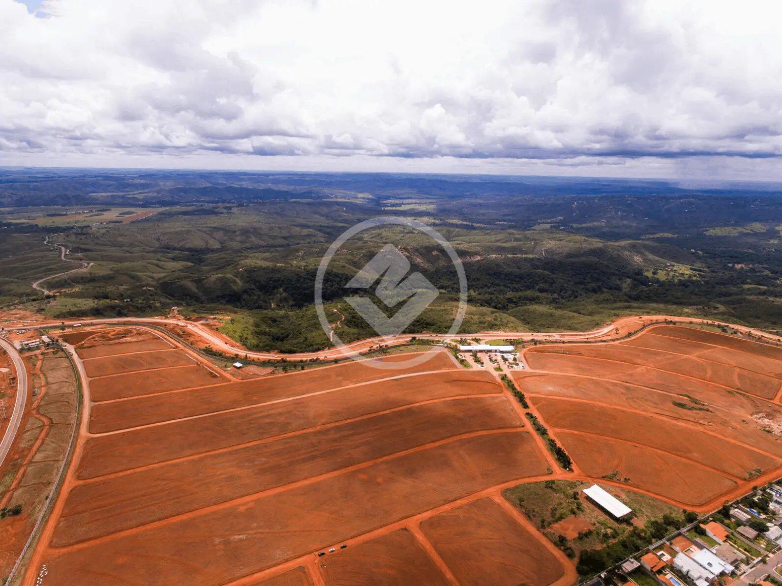 Terreno em Condomínio Jardins Genebra codigo: 51767