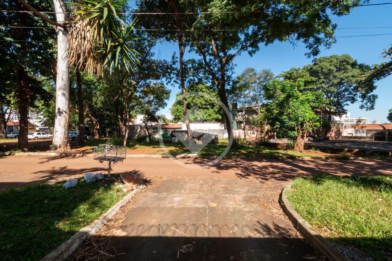 Casa Residencial/ Comercial no Setor Sul codigo: 102148