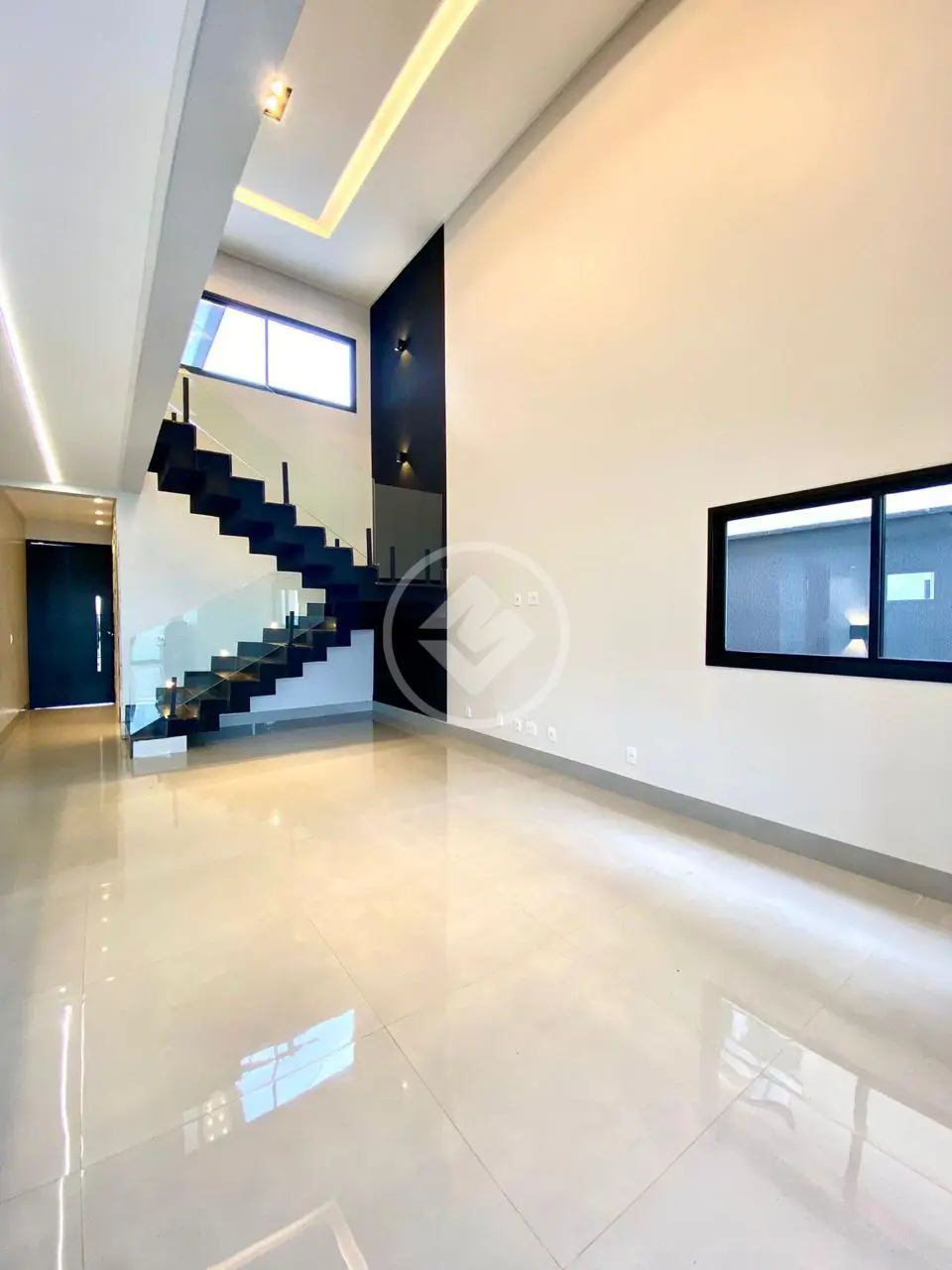 Casa Alto Padrão - Aparecida de Goiânia codigo: 67484