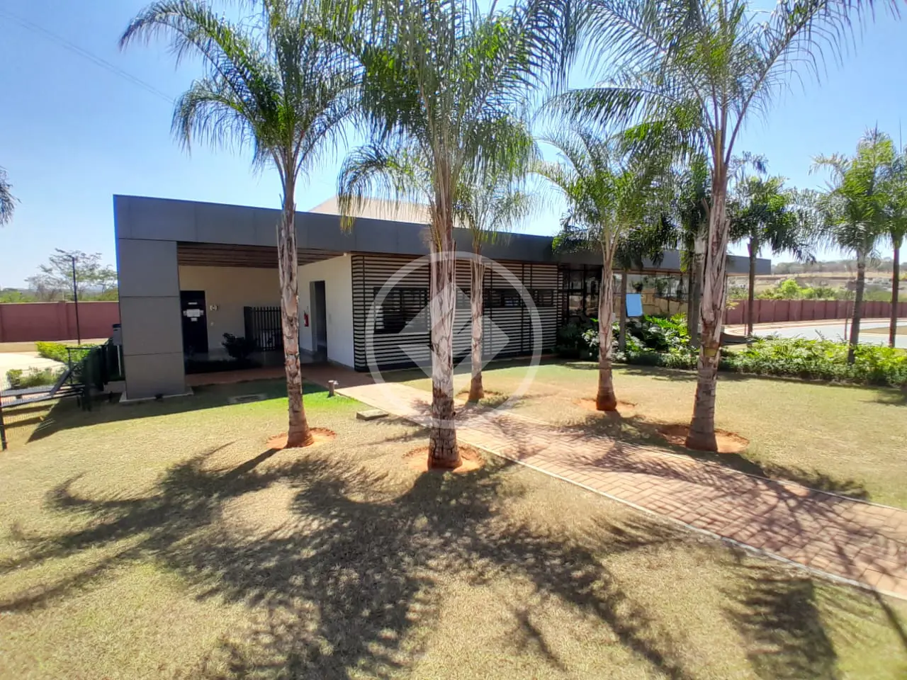 Lote à venda no Jardins Capri