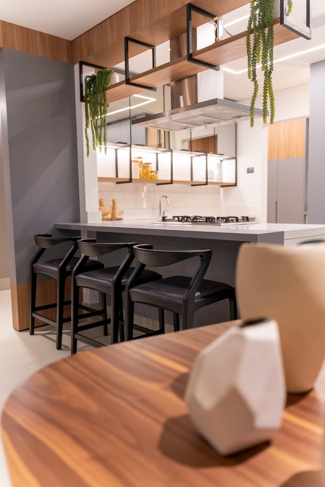 Apartamento com 3 suítes à venda no Setor Oeste