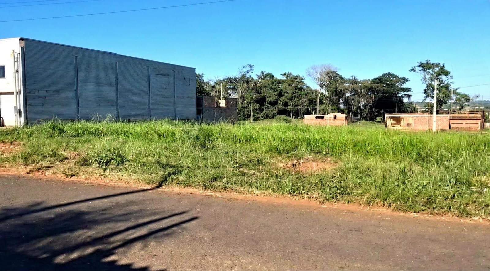 Lote com 700 m2 à venda no Setor Residencial 14 Bis