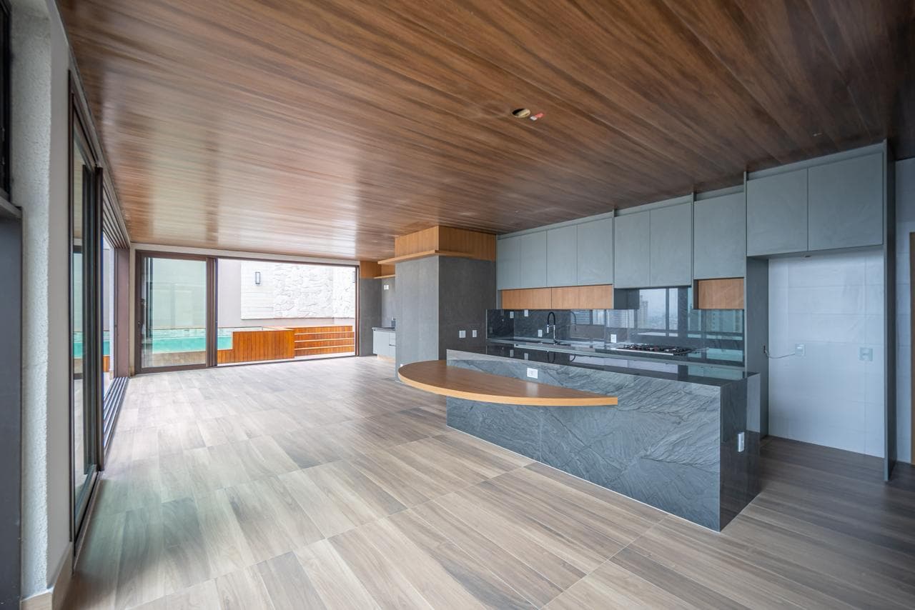 Cobertura penthouse à venda com 4 suítes no Setor Bueno com piscina privativa