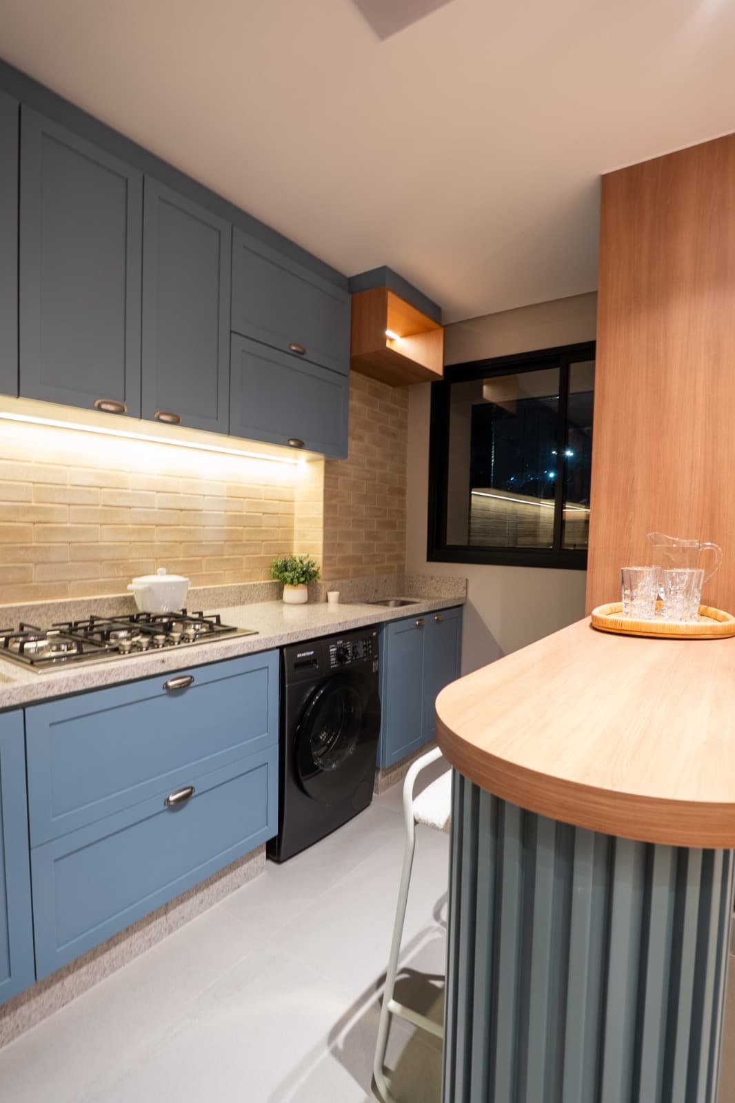 Apartamento com 3 suítes à venda no Setor Vila Rosa