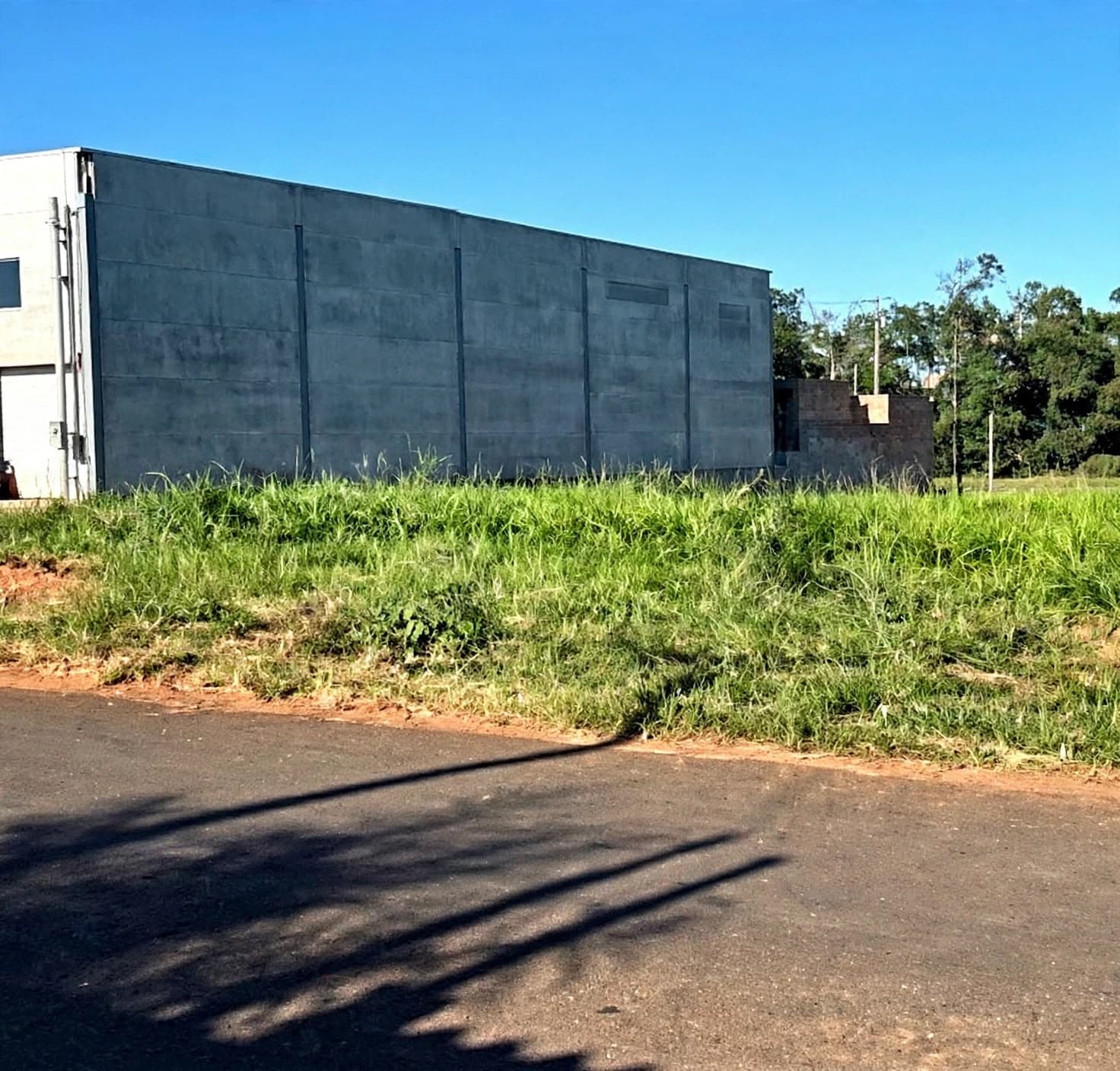 Lote com 700 m2 à venda no Setor Residencial 14 Bis