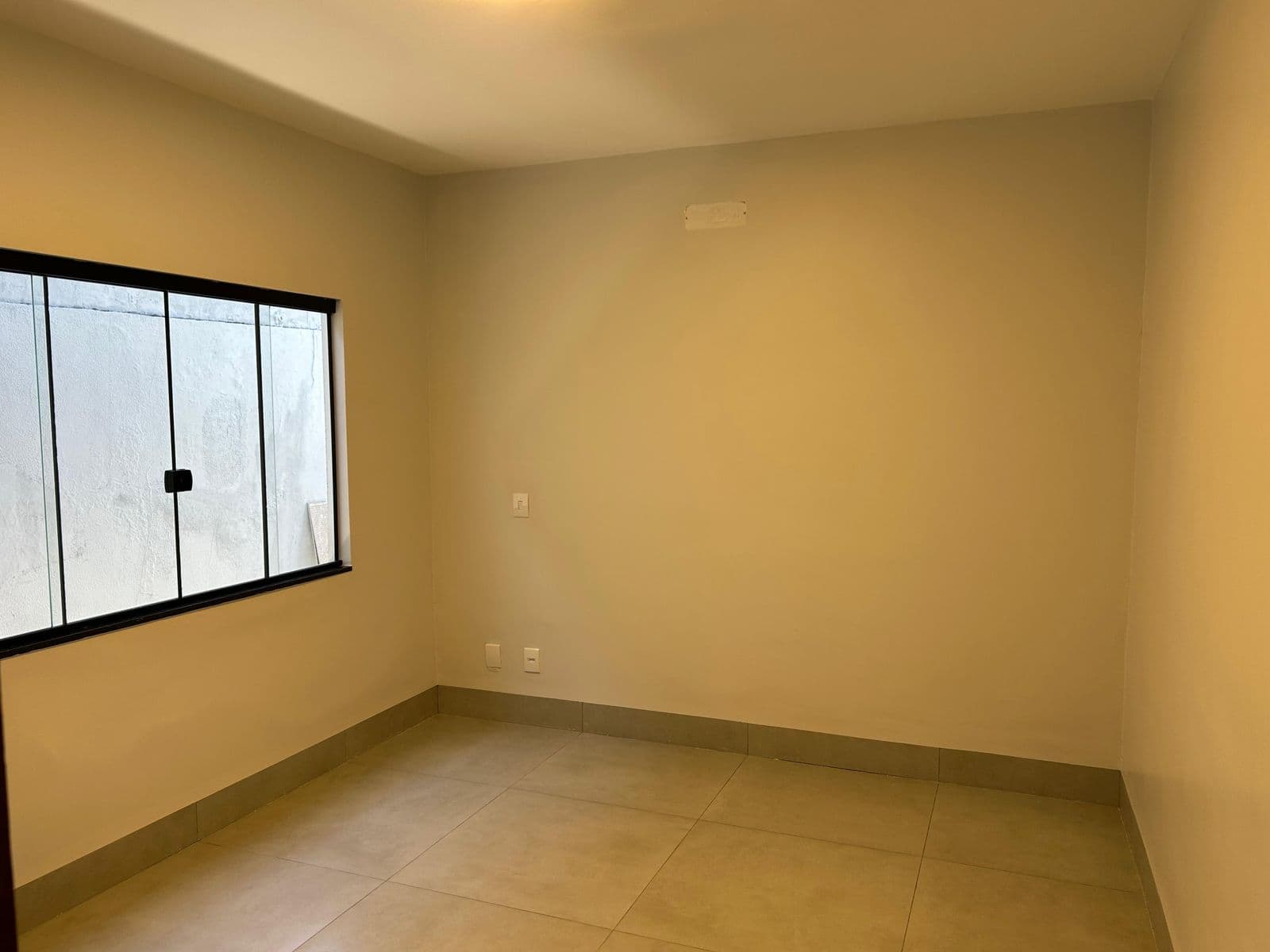 Casa à venda setor Goiânia 2