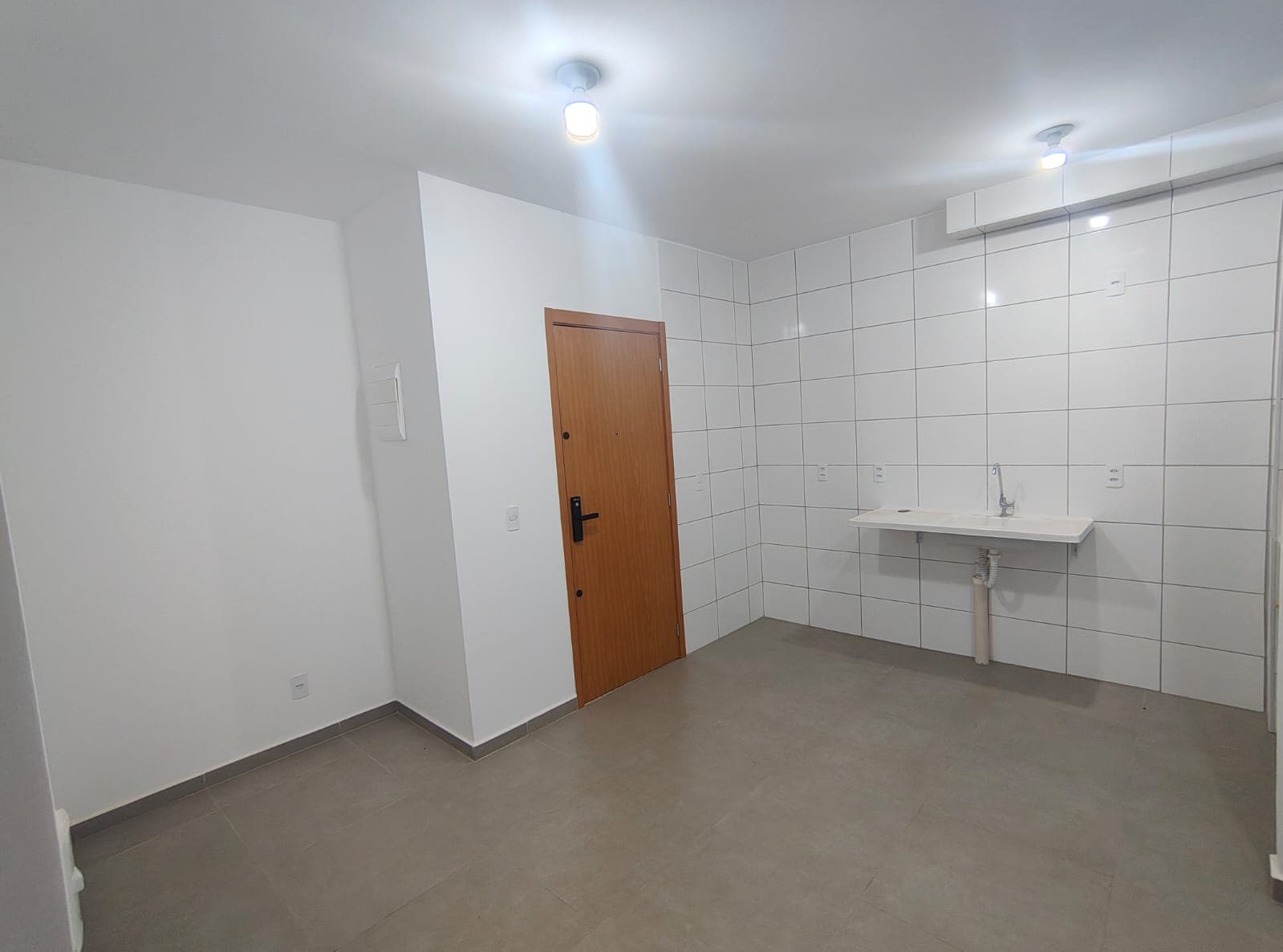 Apartamento com 1 suíte à venda na Zona Sul, Uberlândia