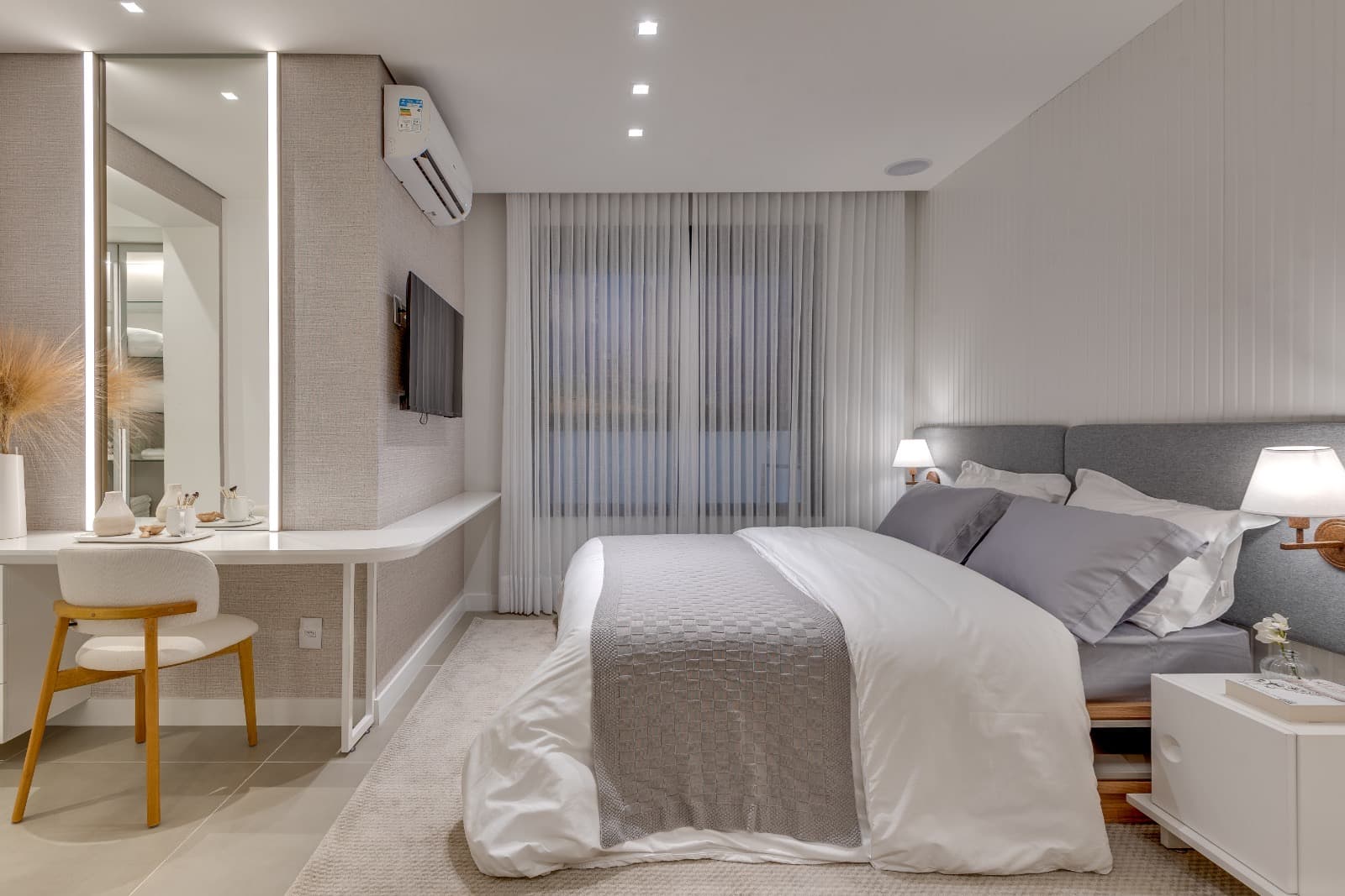Apartamento com 3 suítes à venda no Jardim Goiás
