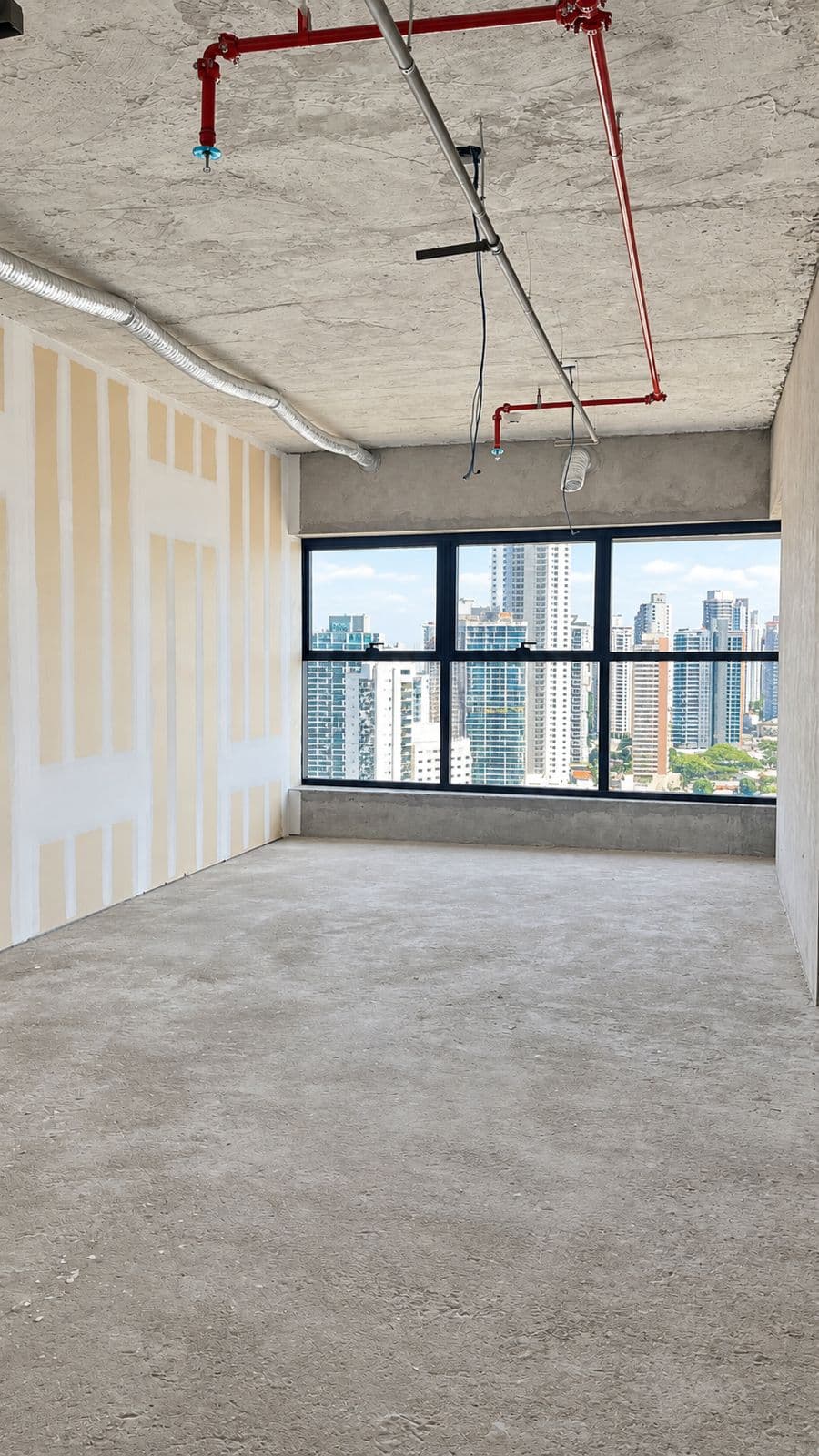 Sala comercial com 1 vaga à venda no Setor Marista