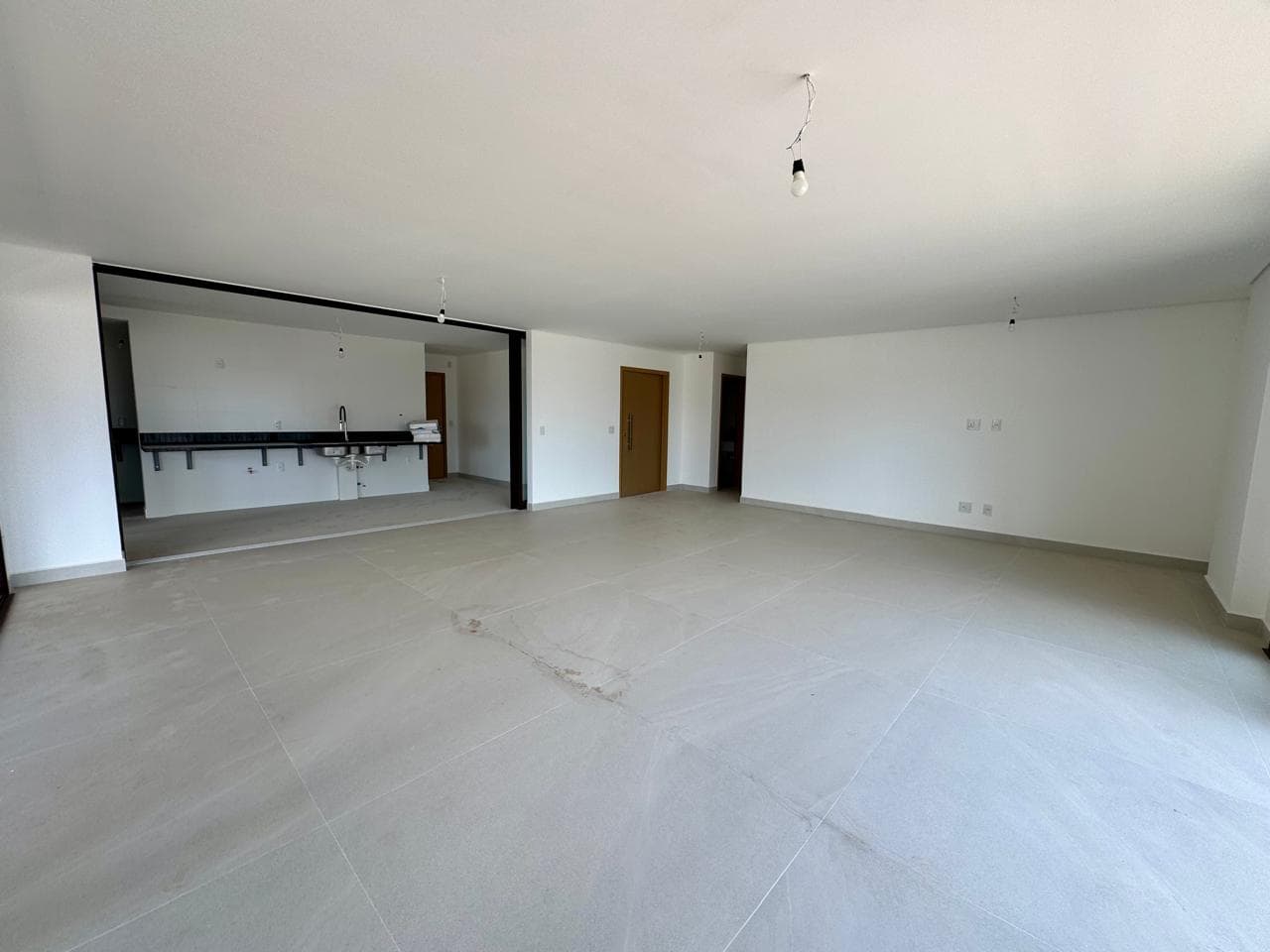 Deck 23 by Opus: 245m² de Sofisticação e Natureza de Frente para a Praça T-23
