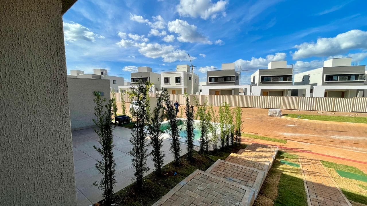 Casa Térrea 3 suítes plenas no Jardins Lyon