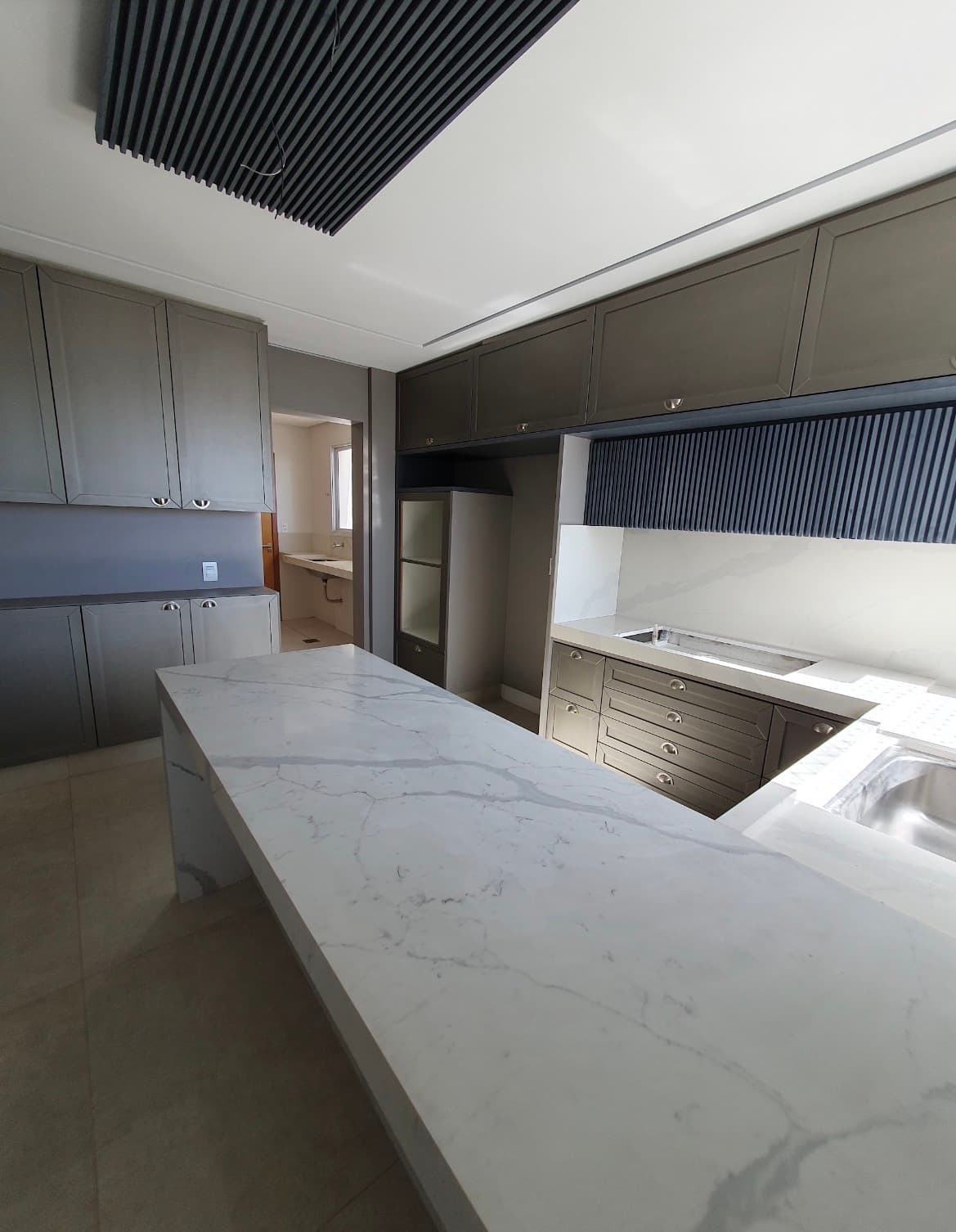 Apartamento à venda com 3 Suítes no Setor Bueno