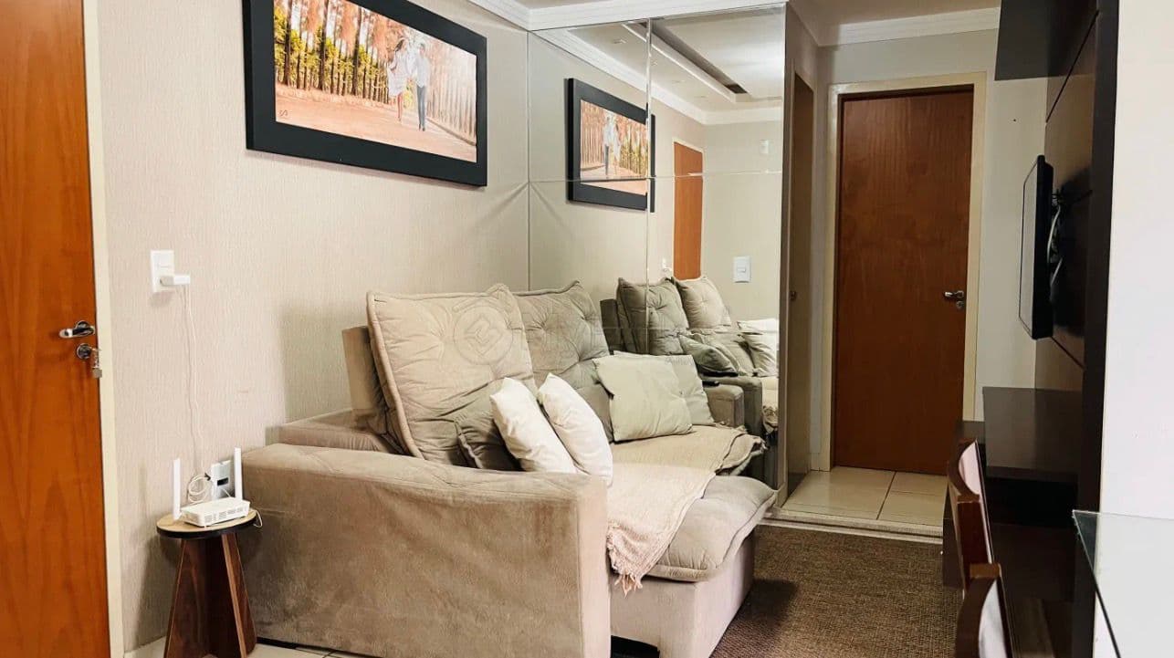 Apartamento Semi mobiliado à venda no Parque Oeste Industrial