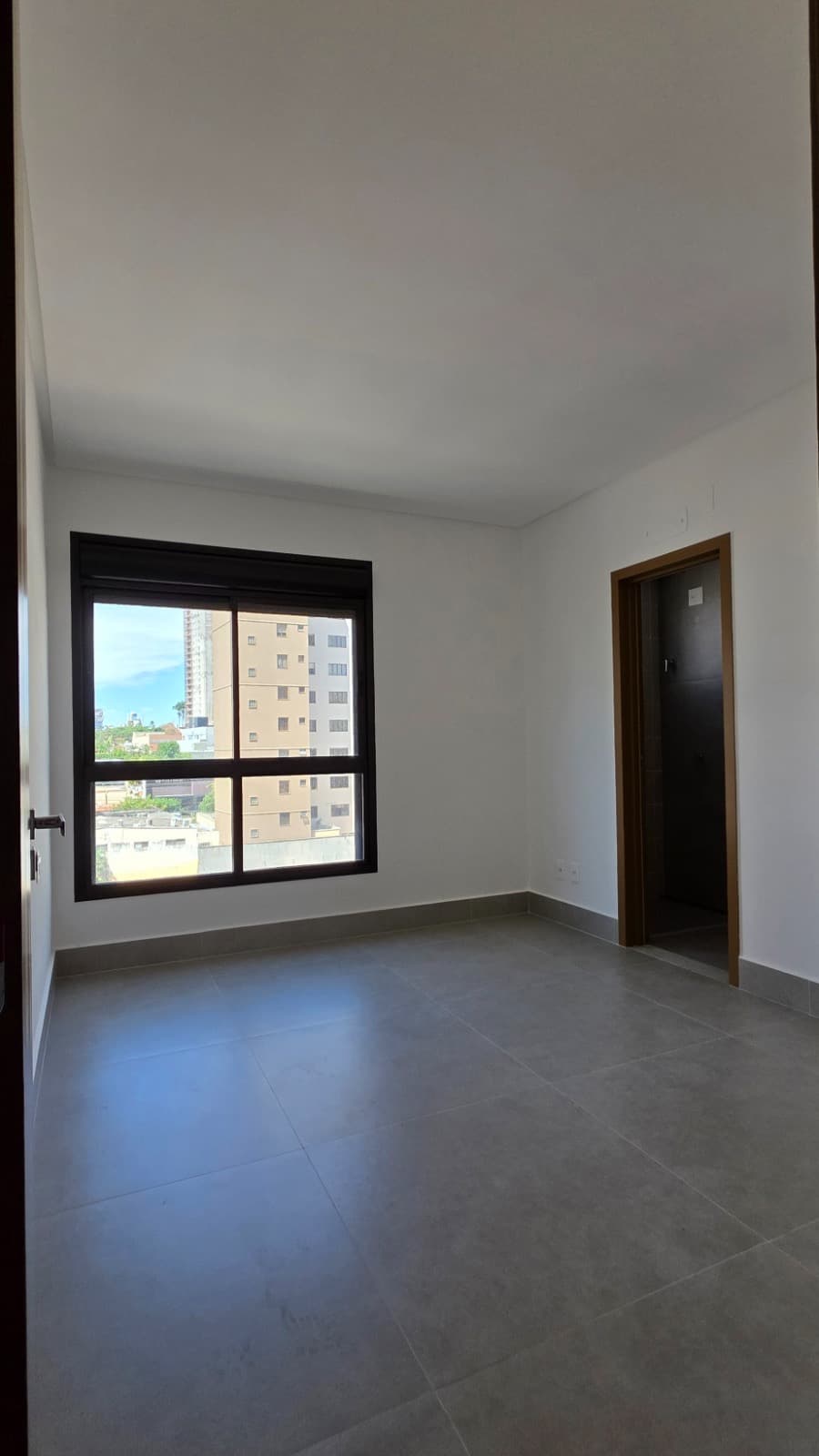 Apartamento à venda com 3 suítes no Setor Marista