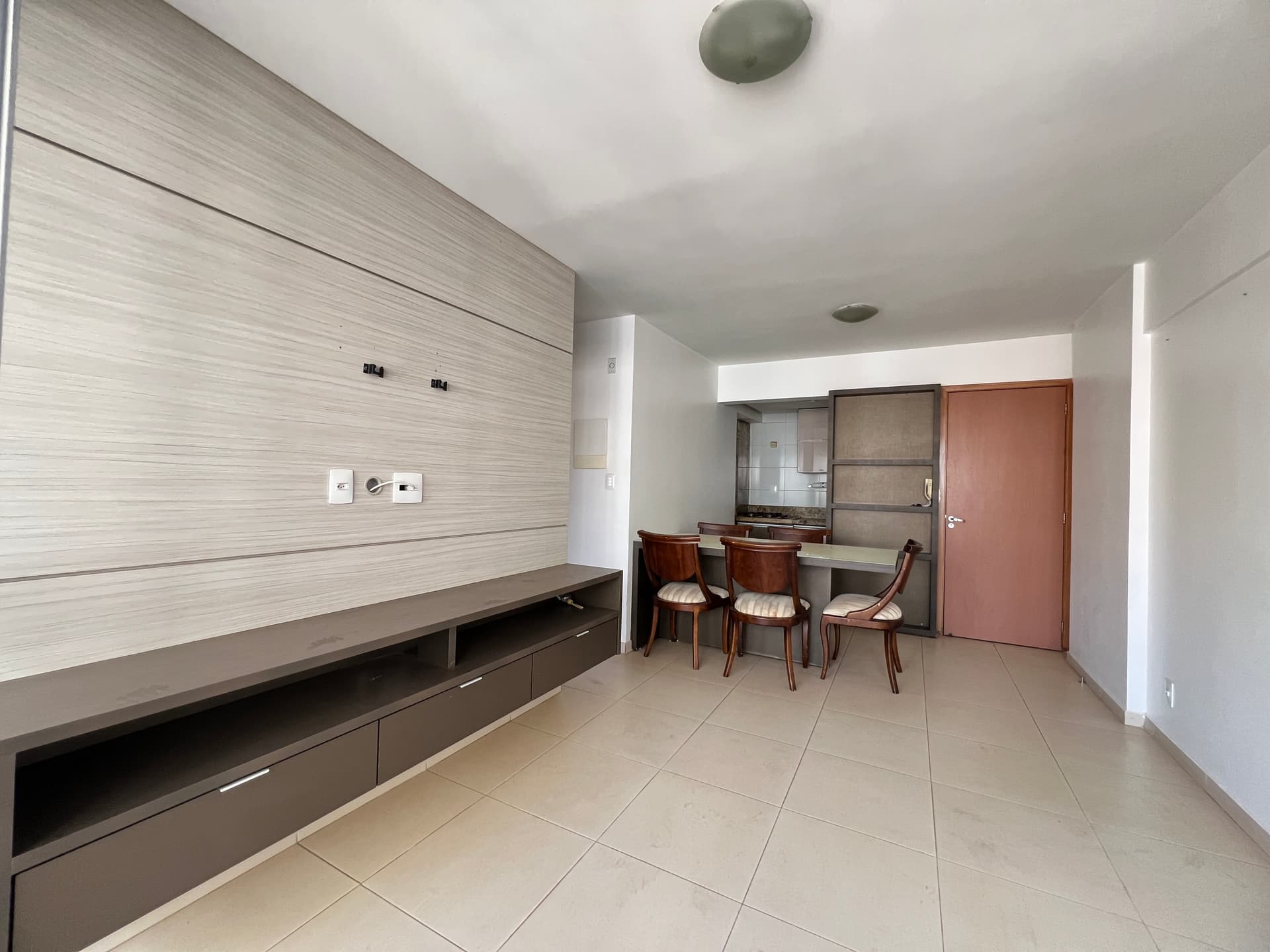 Apartamento à venda com 1 suíte no Setor Bueno