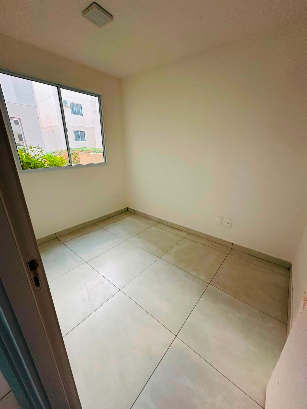 APARTAMENTO À VENDA – SONHO DOURADO 2*