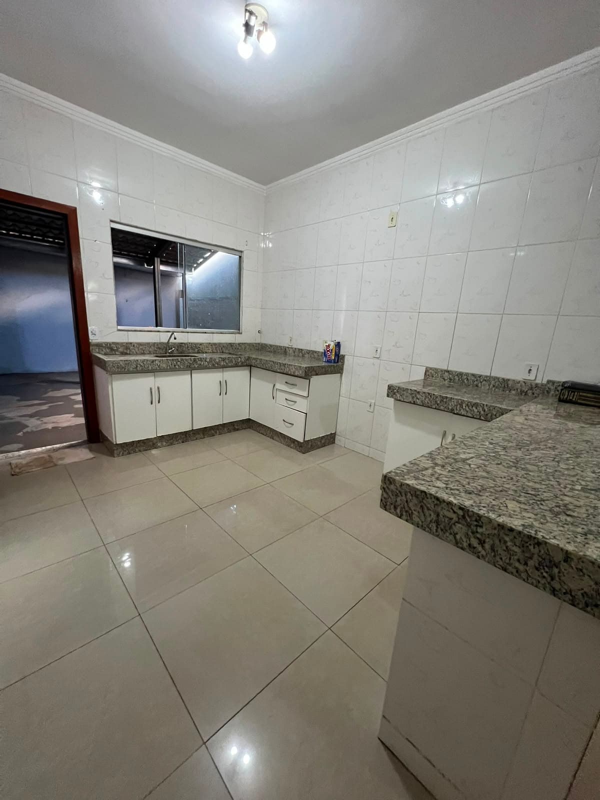 Casa com 2 quartos e 3 vagas à venda no Jardim Sônia Maria