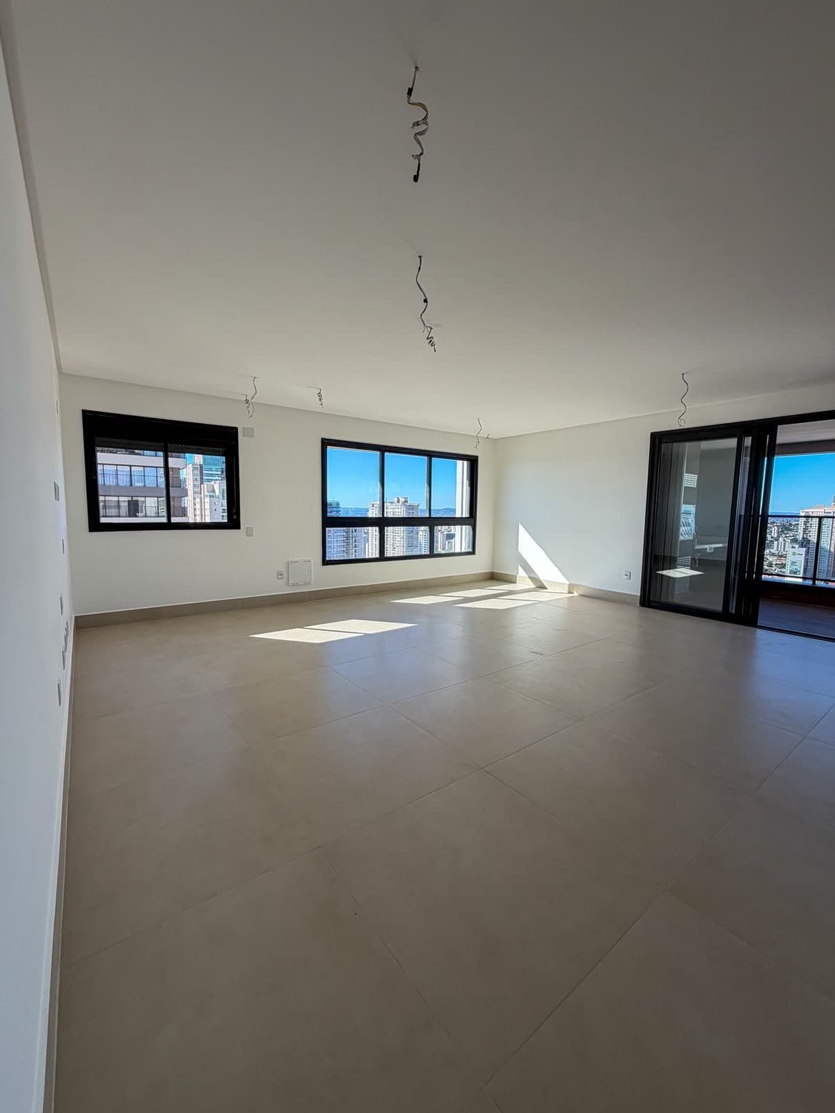 ATMOS CITY DESIGN | 215m2 | Piscina Privativa | 3 Suítes | St Marista