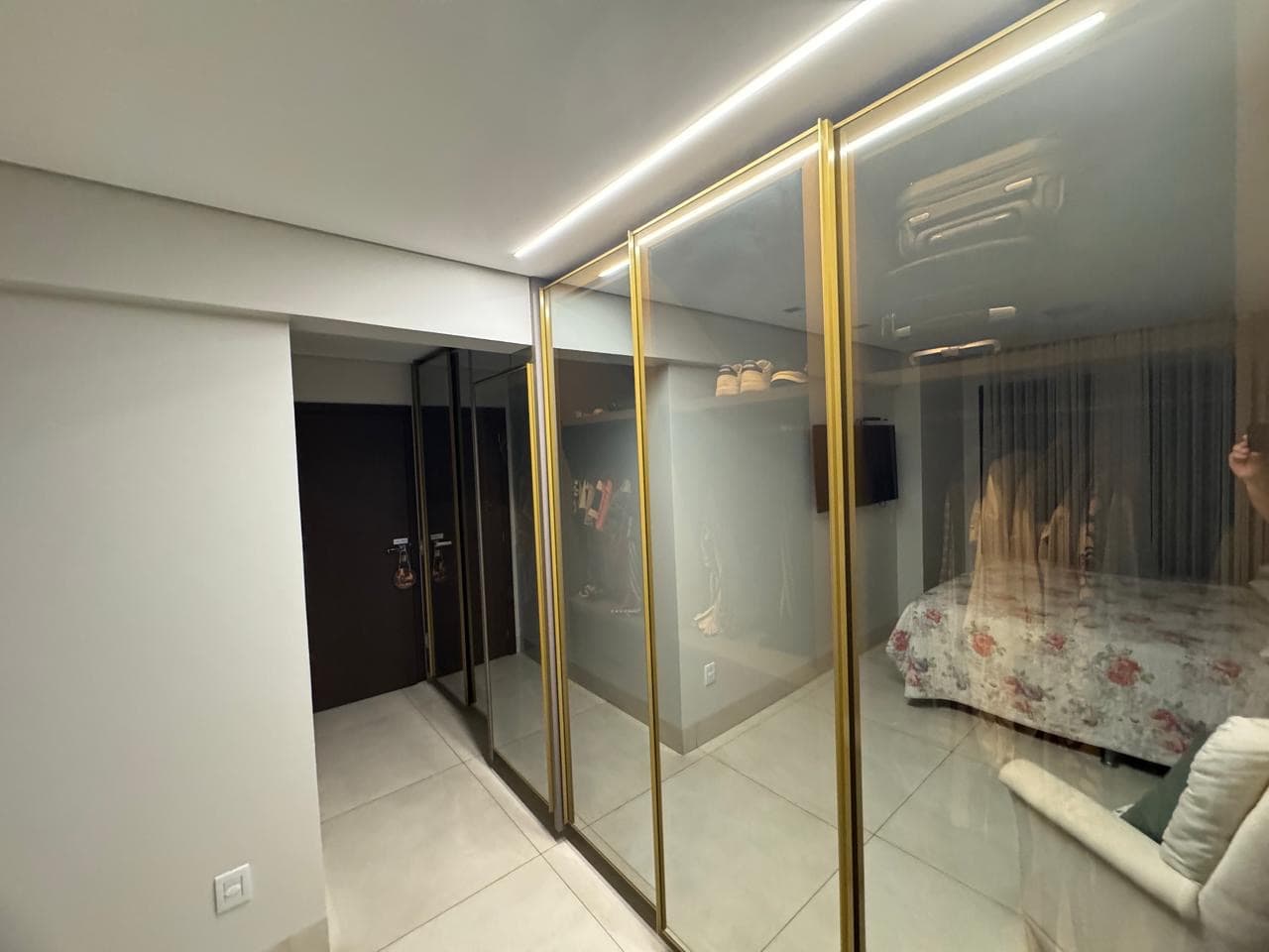 Apartamento com 3 suítes à venda no Setor Marista