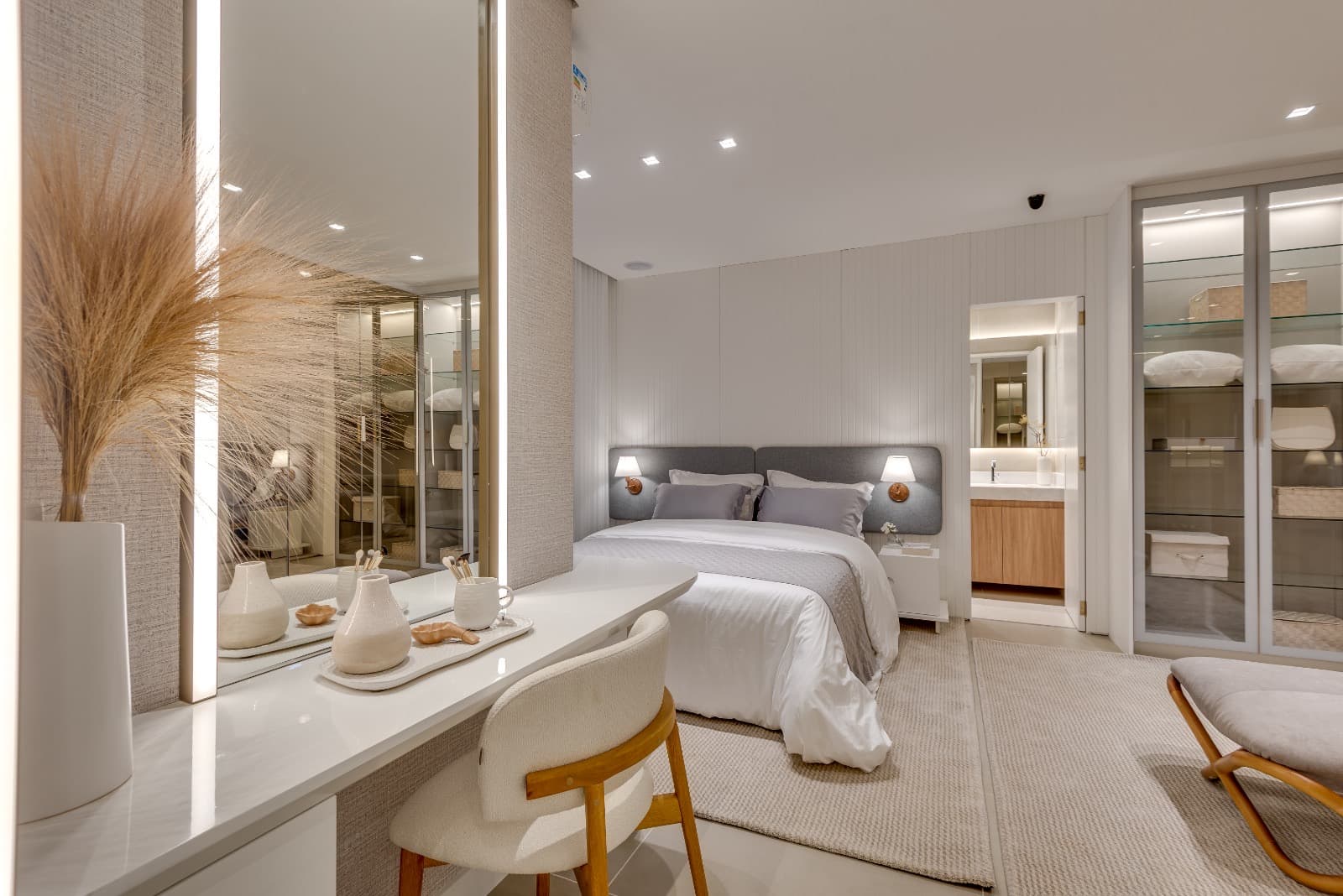 Apartamento com 3 suítes à venda no Jardim Goiás