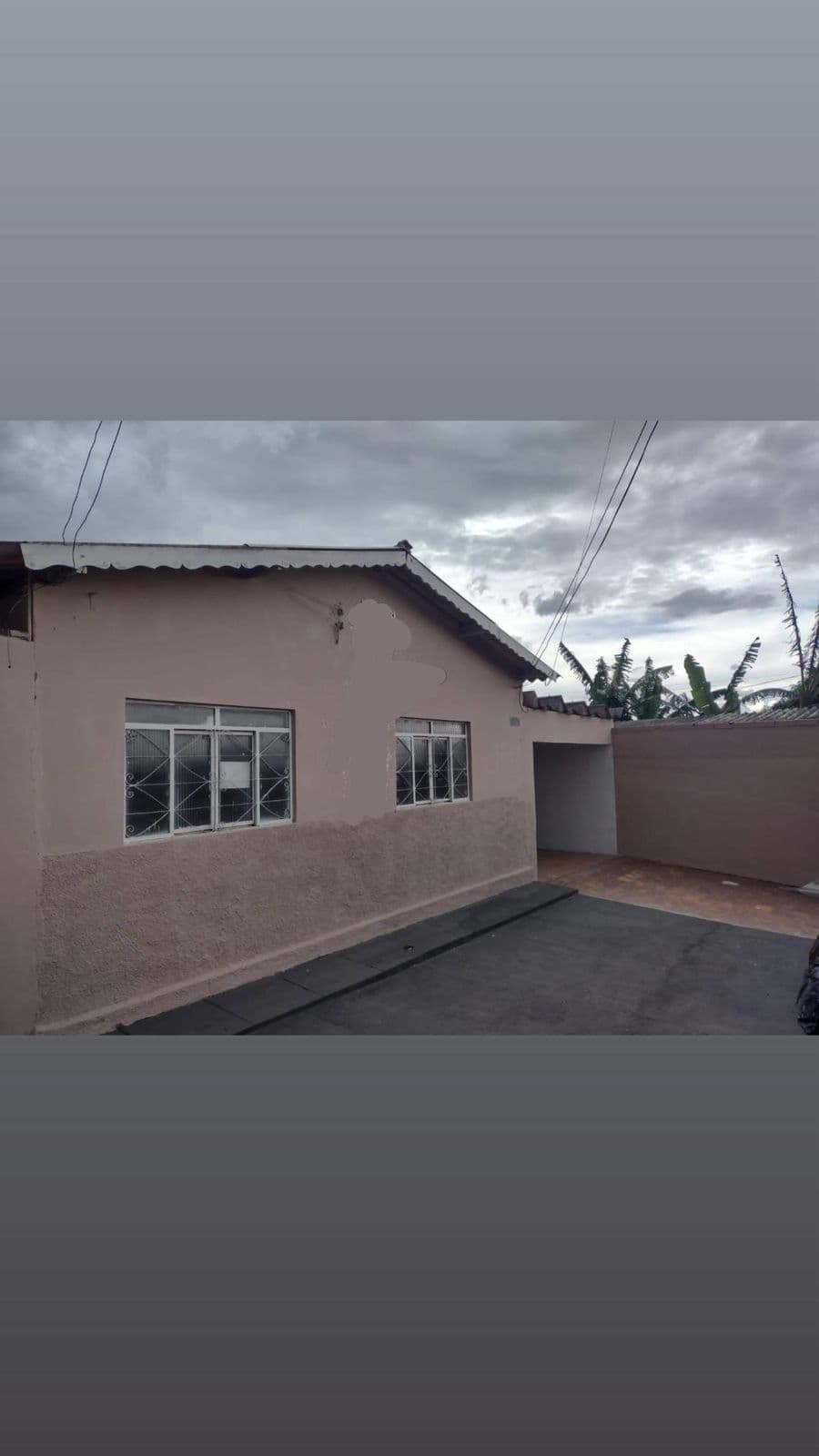 Casa com 1 suíte à venda no Setor Água Branca