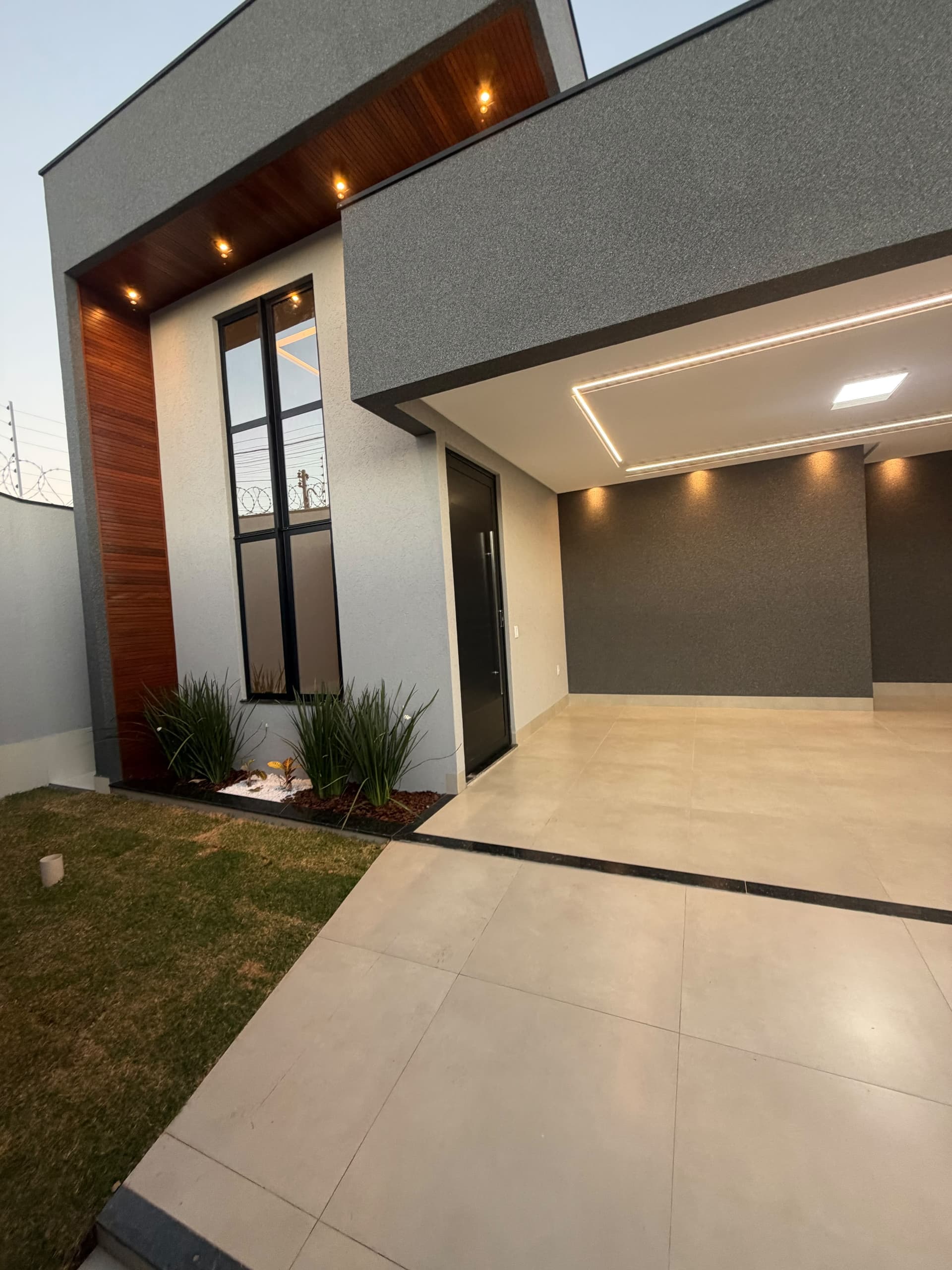 Belíssima casa jardim Itália