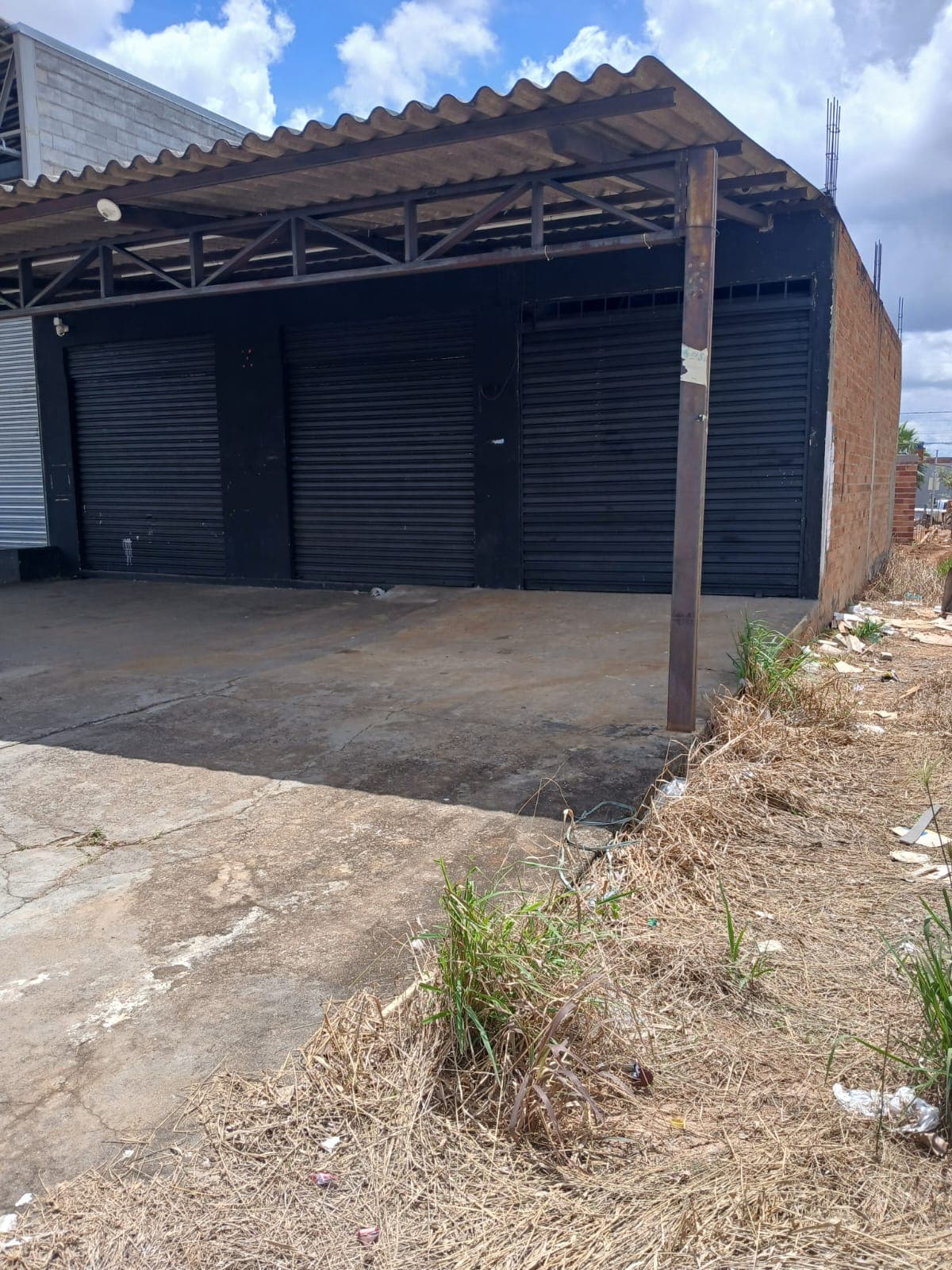Ponto comercial à venda no Residencial Santa Fé