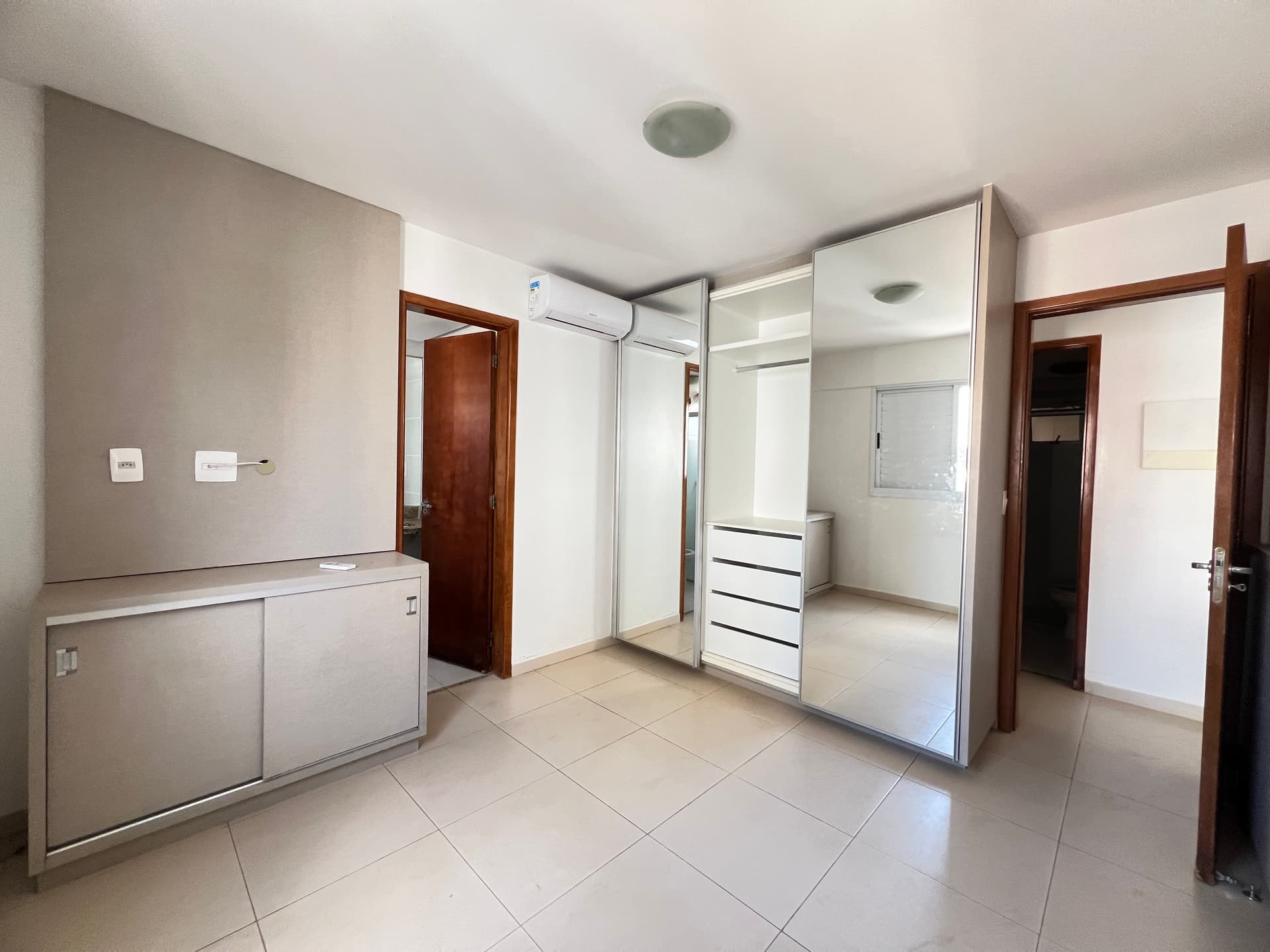 Apartamento à venda com 1 suíte no Setor Bueno