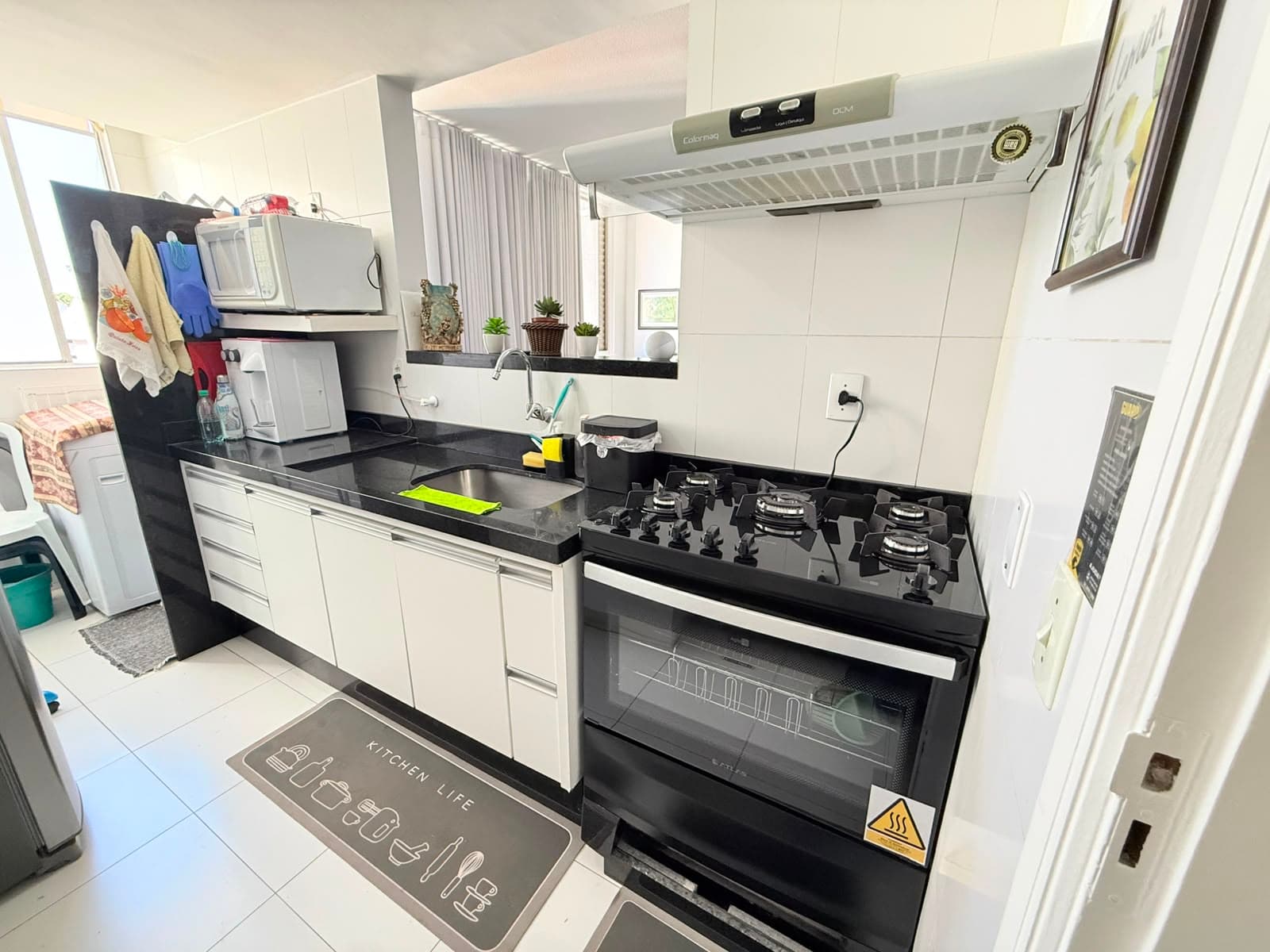 Apartamento à venda 2 quartos semimobiliado no Setor Oeste