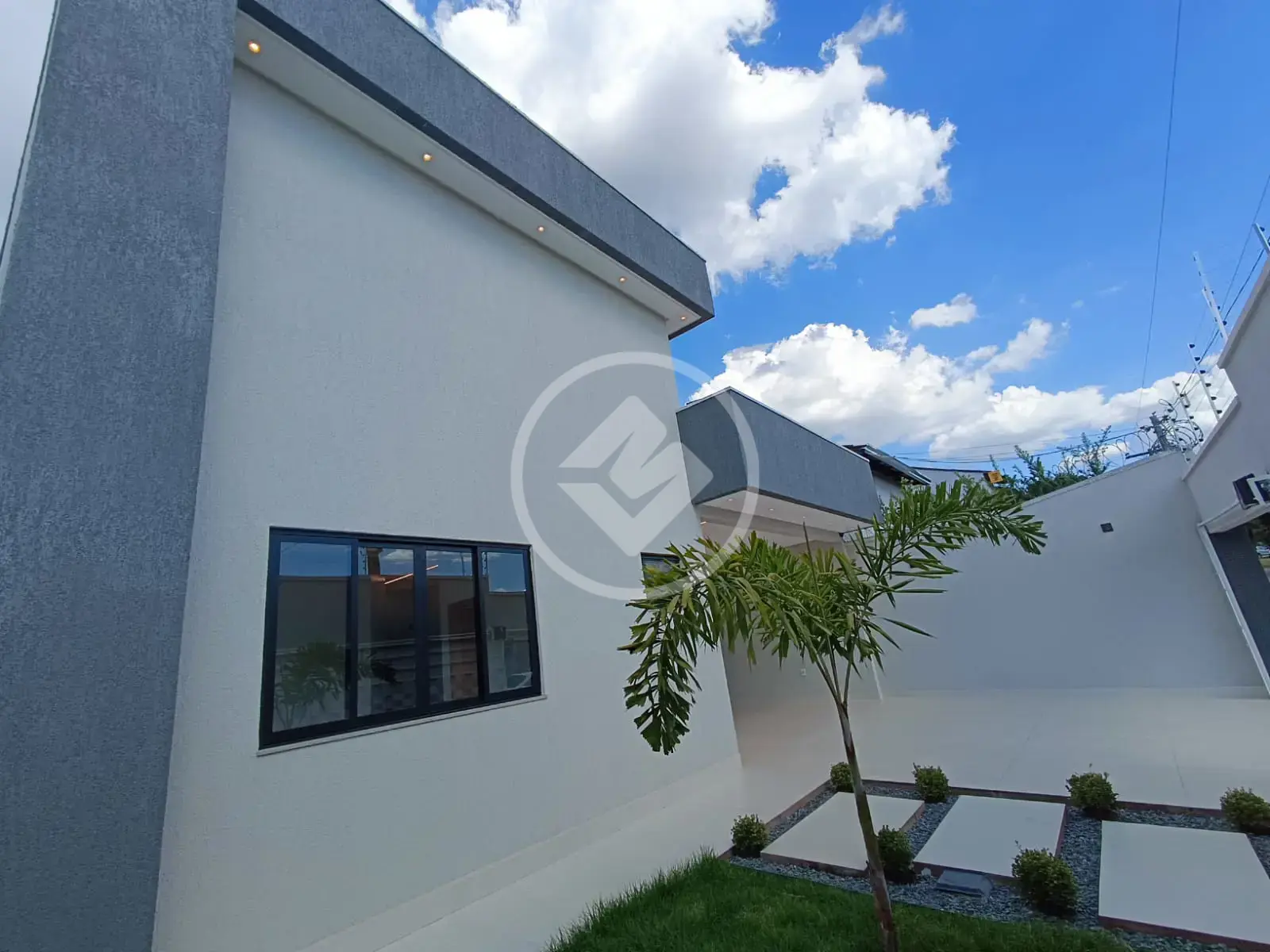 🏡 Casa Térrea de Alto Padrão à Venda no Residencial Flamingo