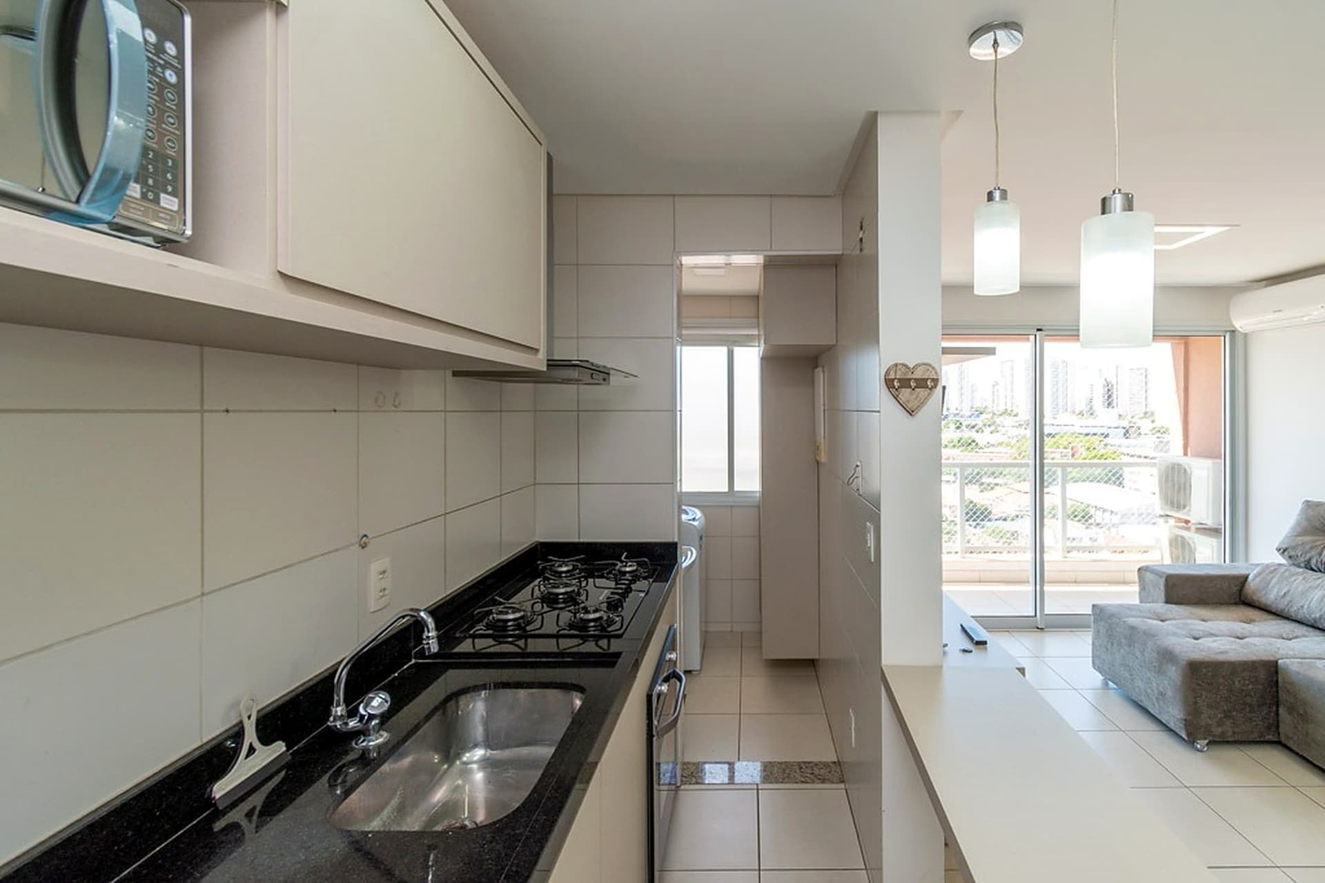 Apartamento mobiliado com 1 quarto e vista livre à venda no Setor Oeste